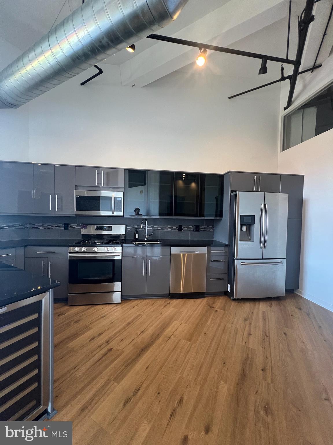 NORTHERN LIBERTIES - Residential Lease