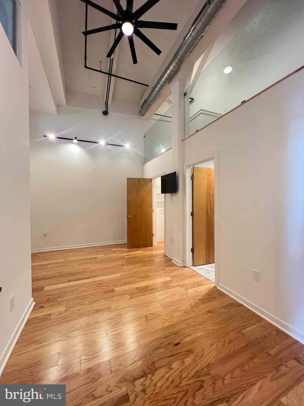 NORTHERN LIBERTIES - Residential Lease