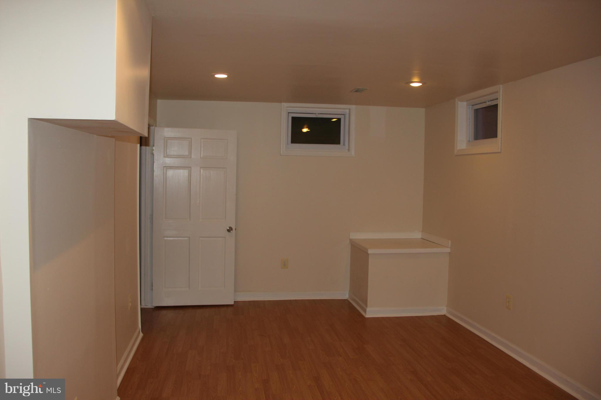 GREAT FALLS FOREST - Residential Lease