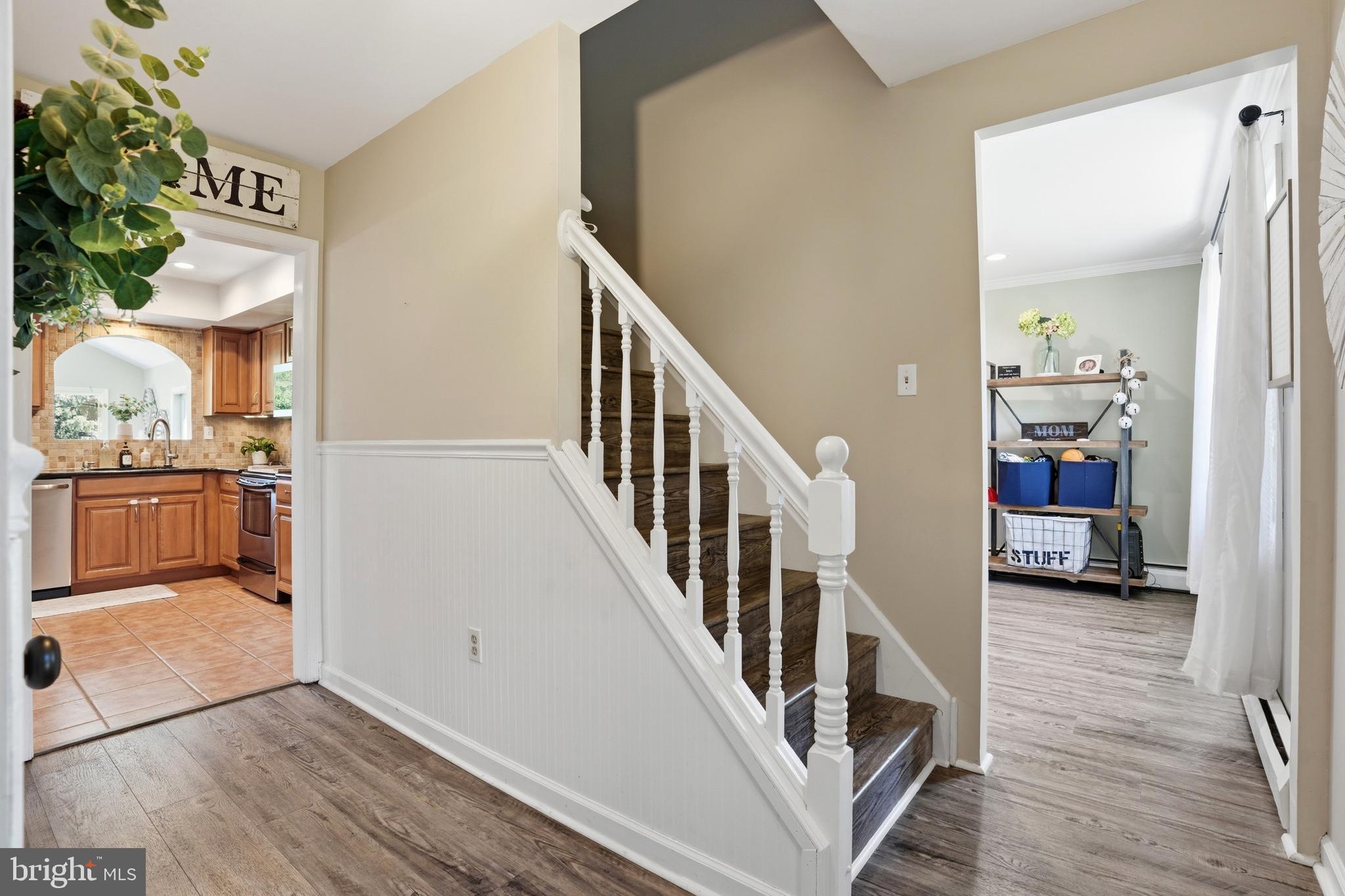 1545 TENNIS CIRCLE