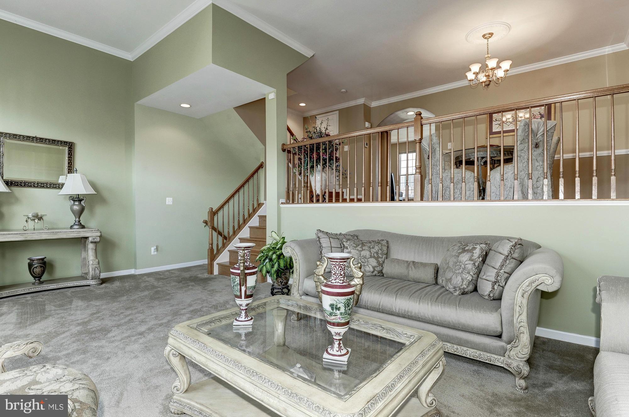 LANSDOWNE ON THE POTOMAC - Residential