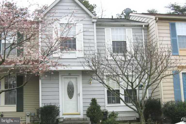 Interior townhome, with finished basement and rear deck