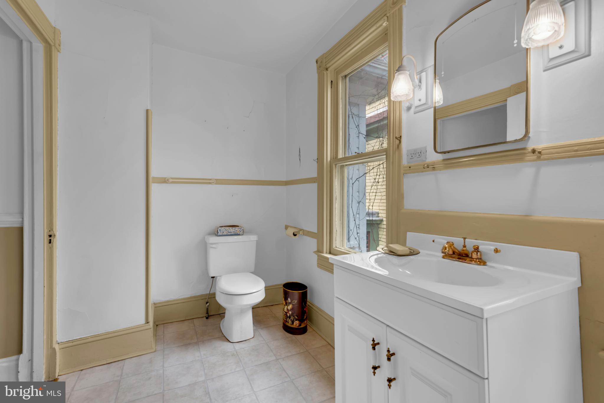 HISTORIC EASTON - Residential