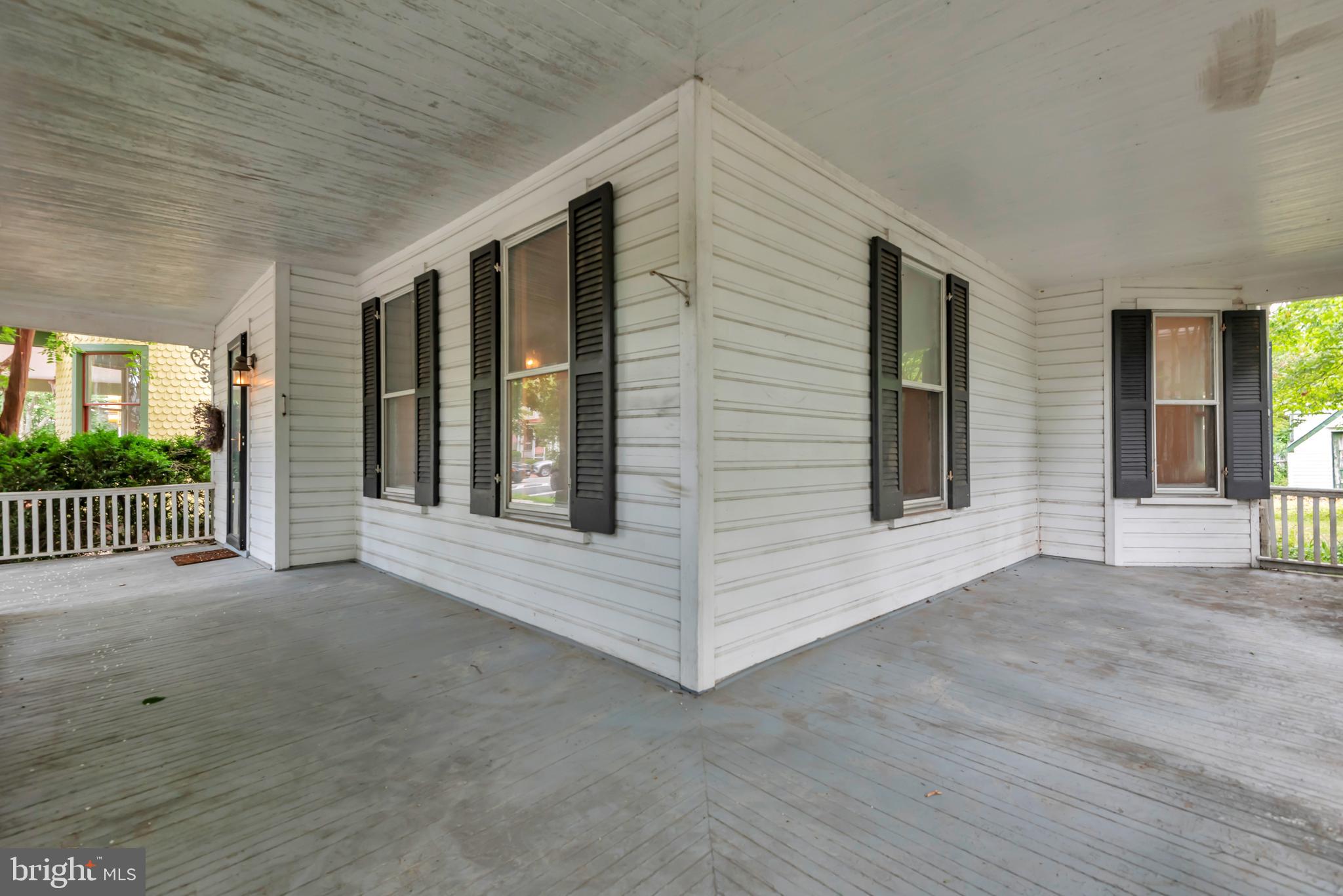303 GOLDSBOROUGH STREET