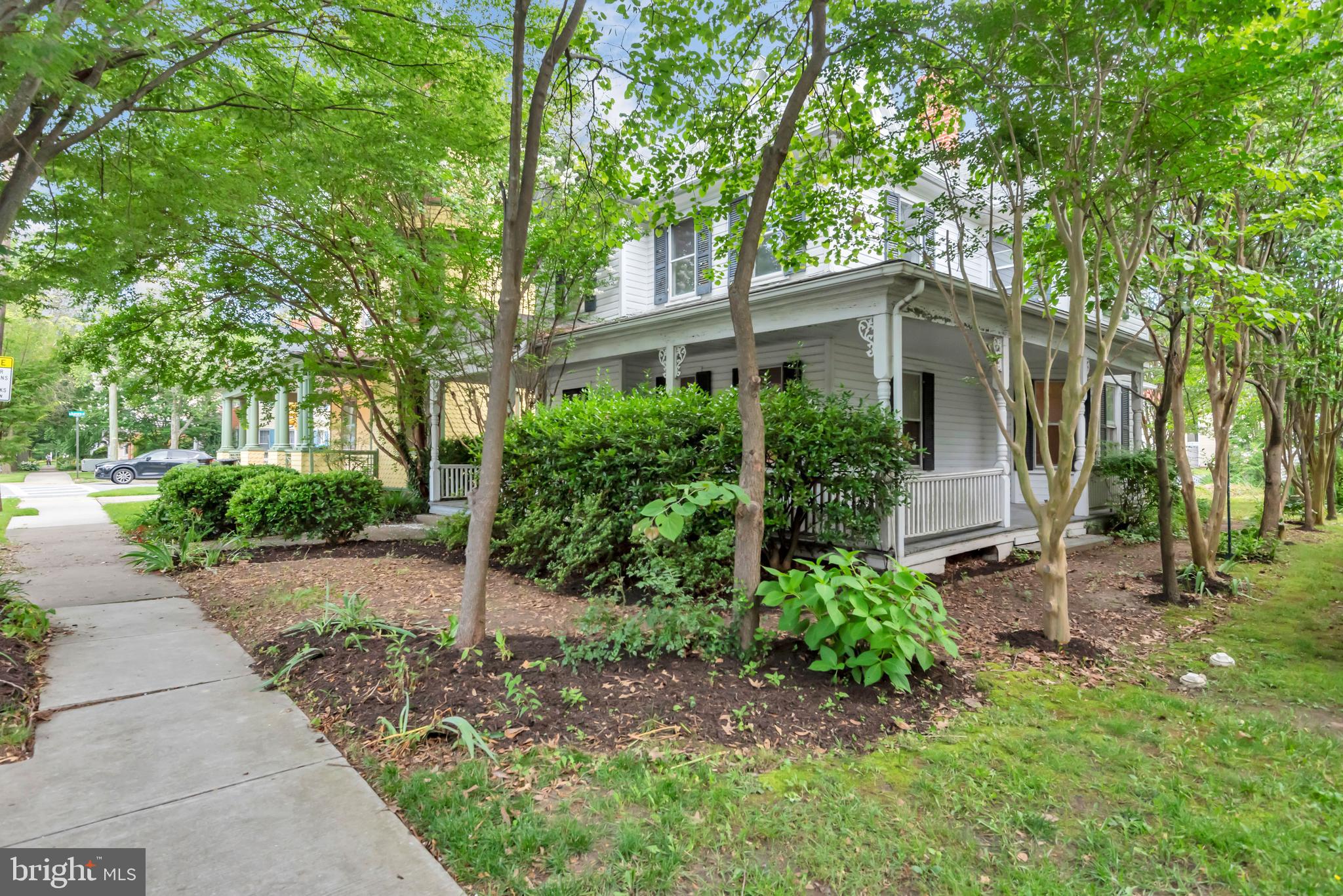 303 GOLDSBOROUGH STREET