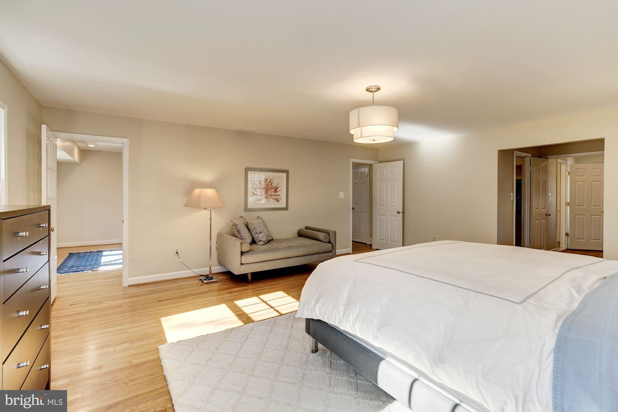 TOLLBROOK RIDGE - Residential Lease