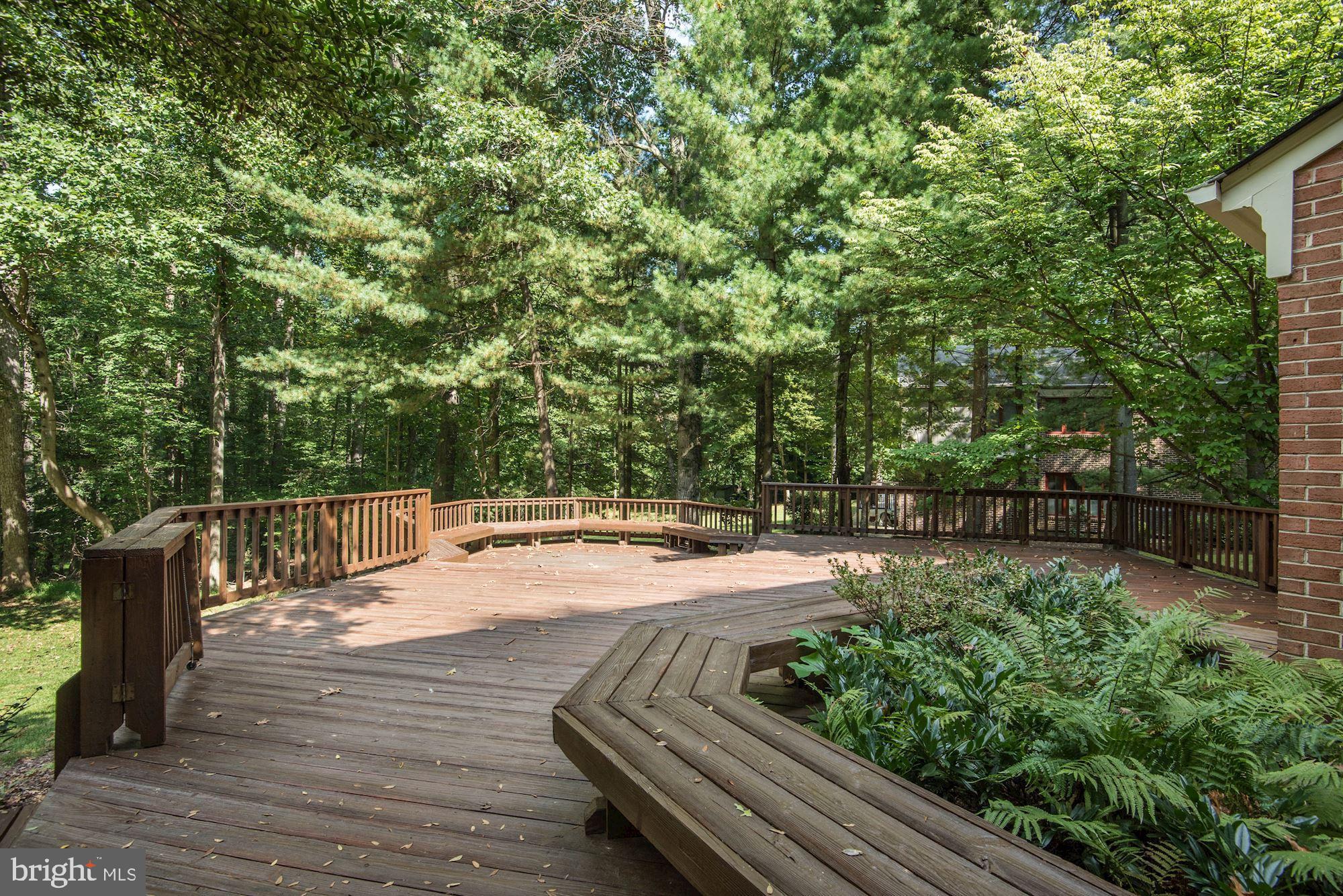 TOLLBROOK RIDGE - Residential Lease
