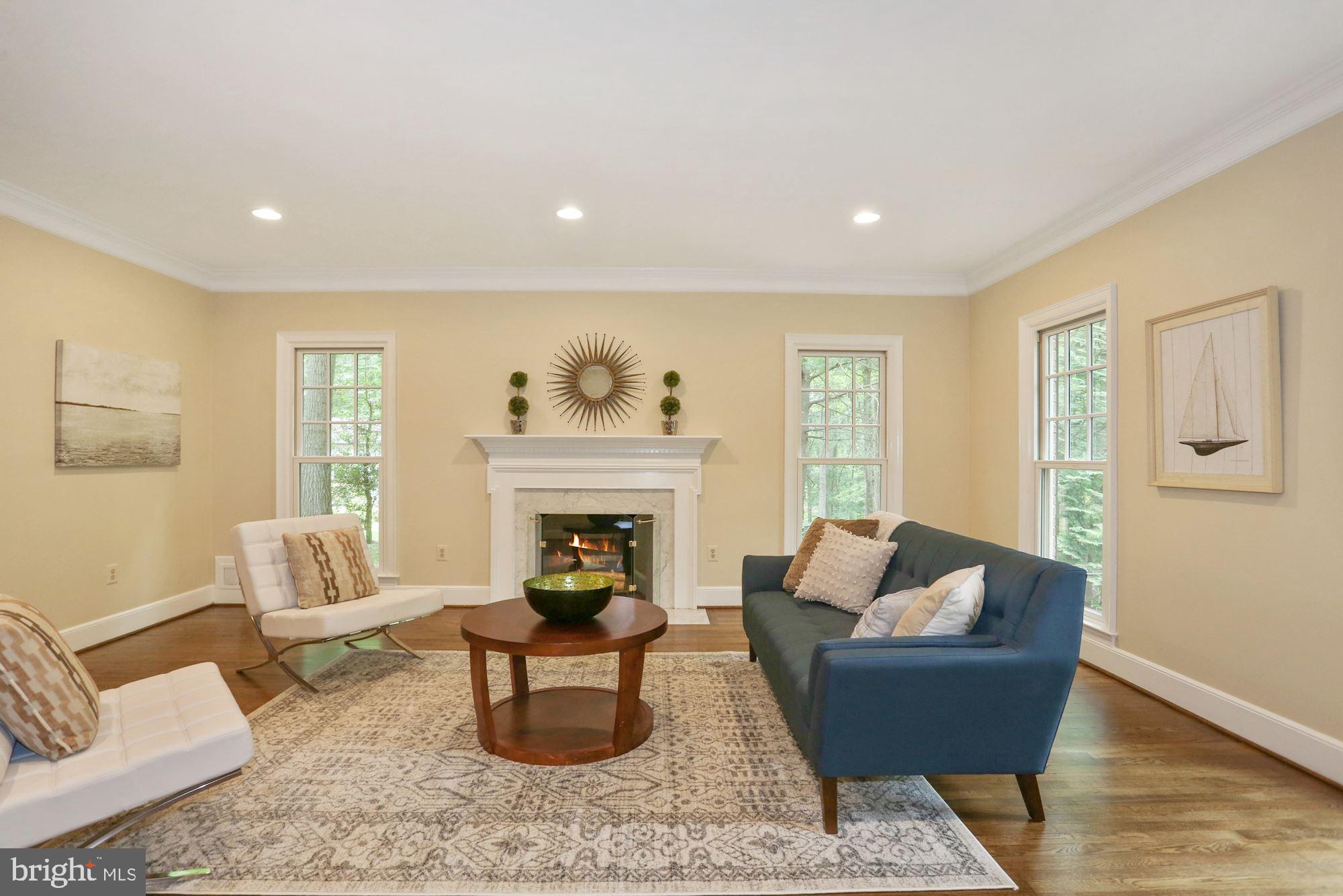 TOLLBROOK RIDGE - Residential Lease