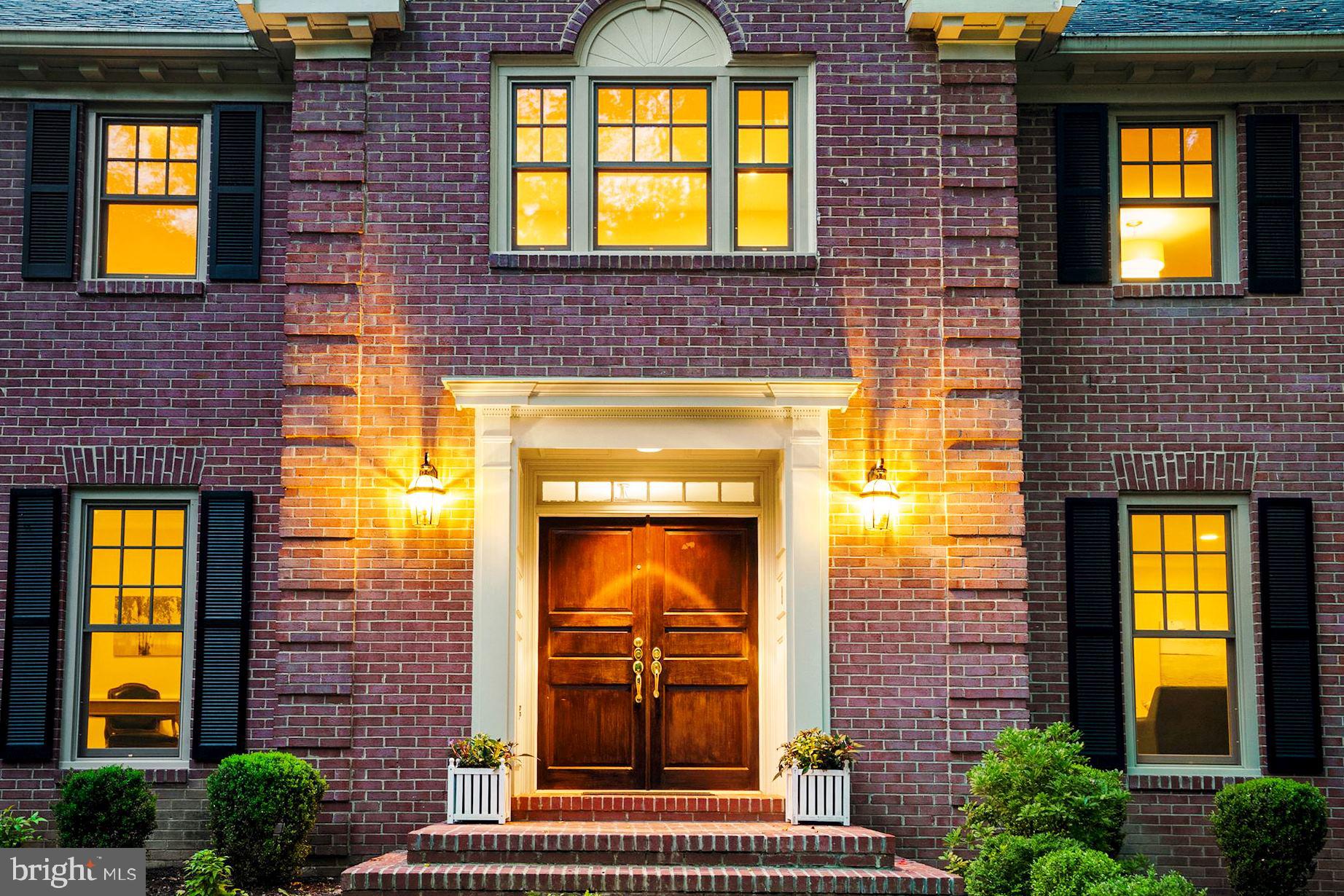 TOLLBROOK RIDGE - Residential Lease