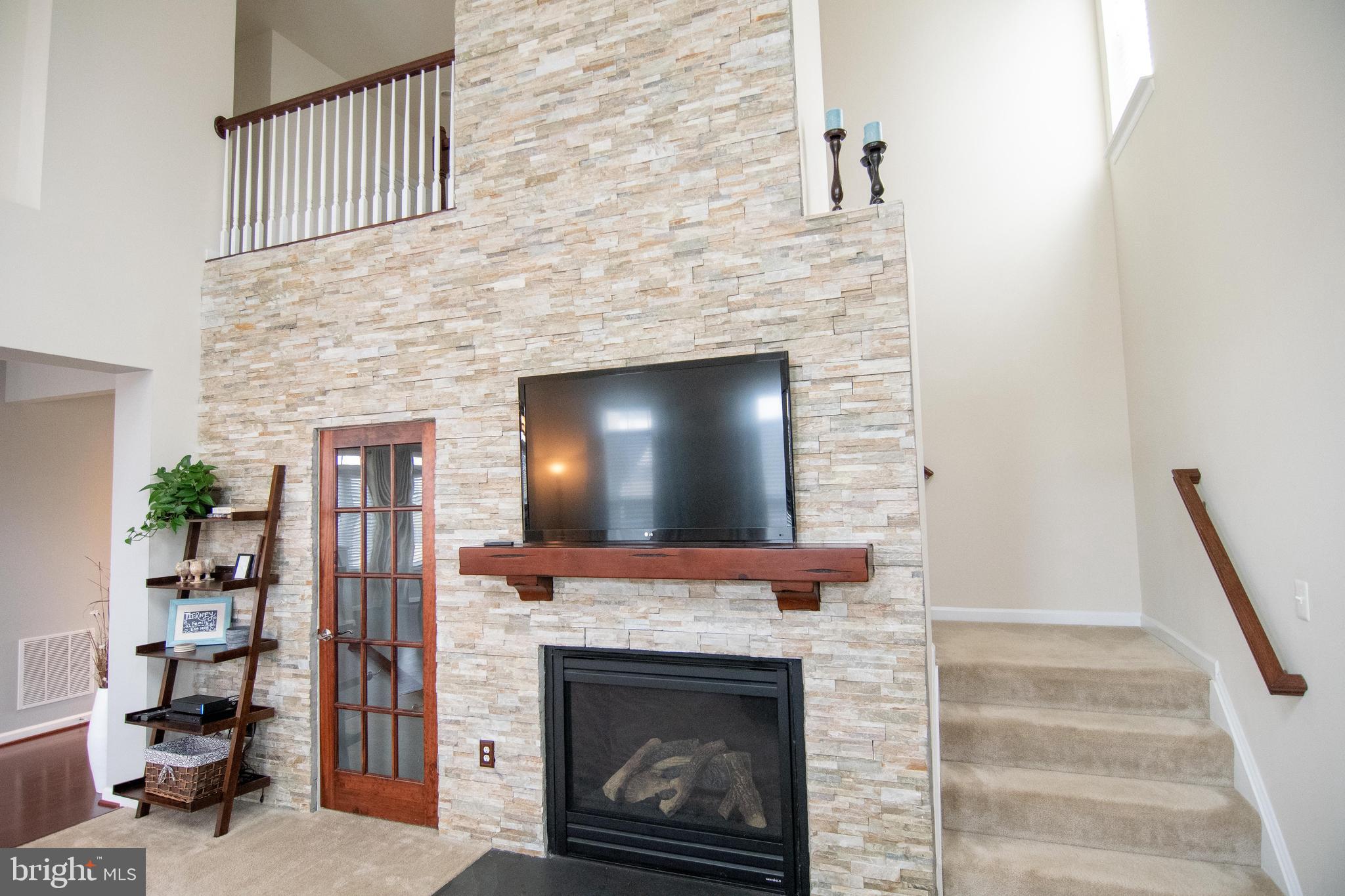 STAFFORD LAKES VILLAGE - Residential