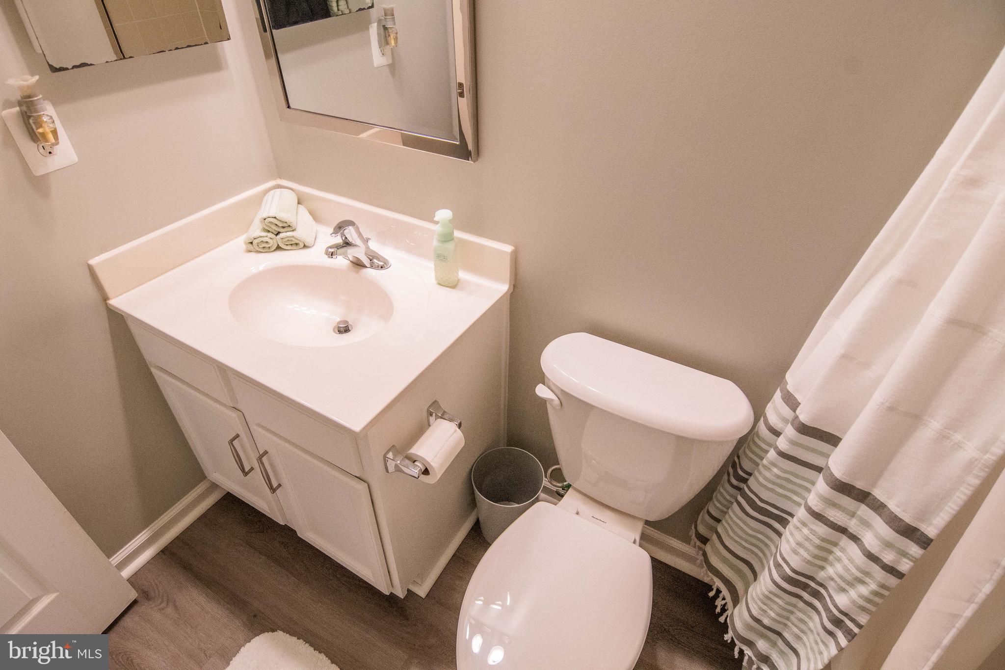 STAFFORD LAKES VILLAGE - Residential