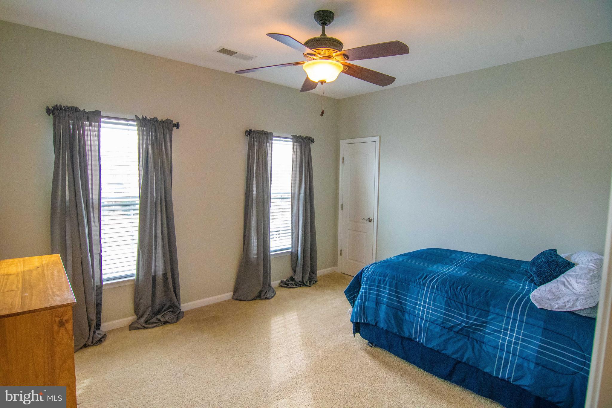 STAFFORD LAKES VILLAGE - Residential