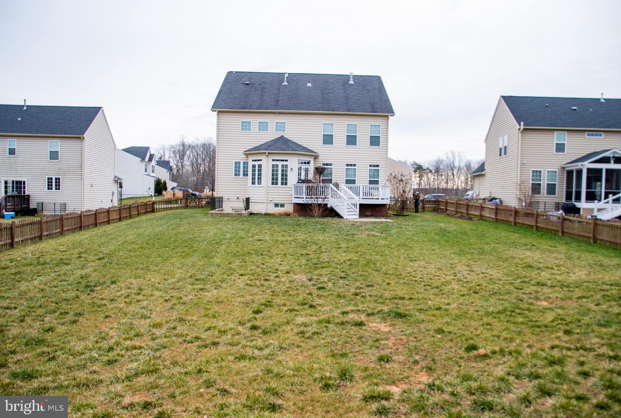 STAFFORD LAKES VILLAGE - Residential