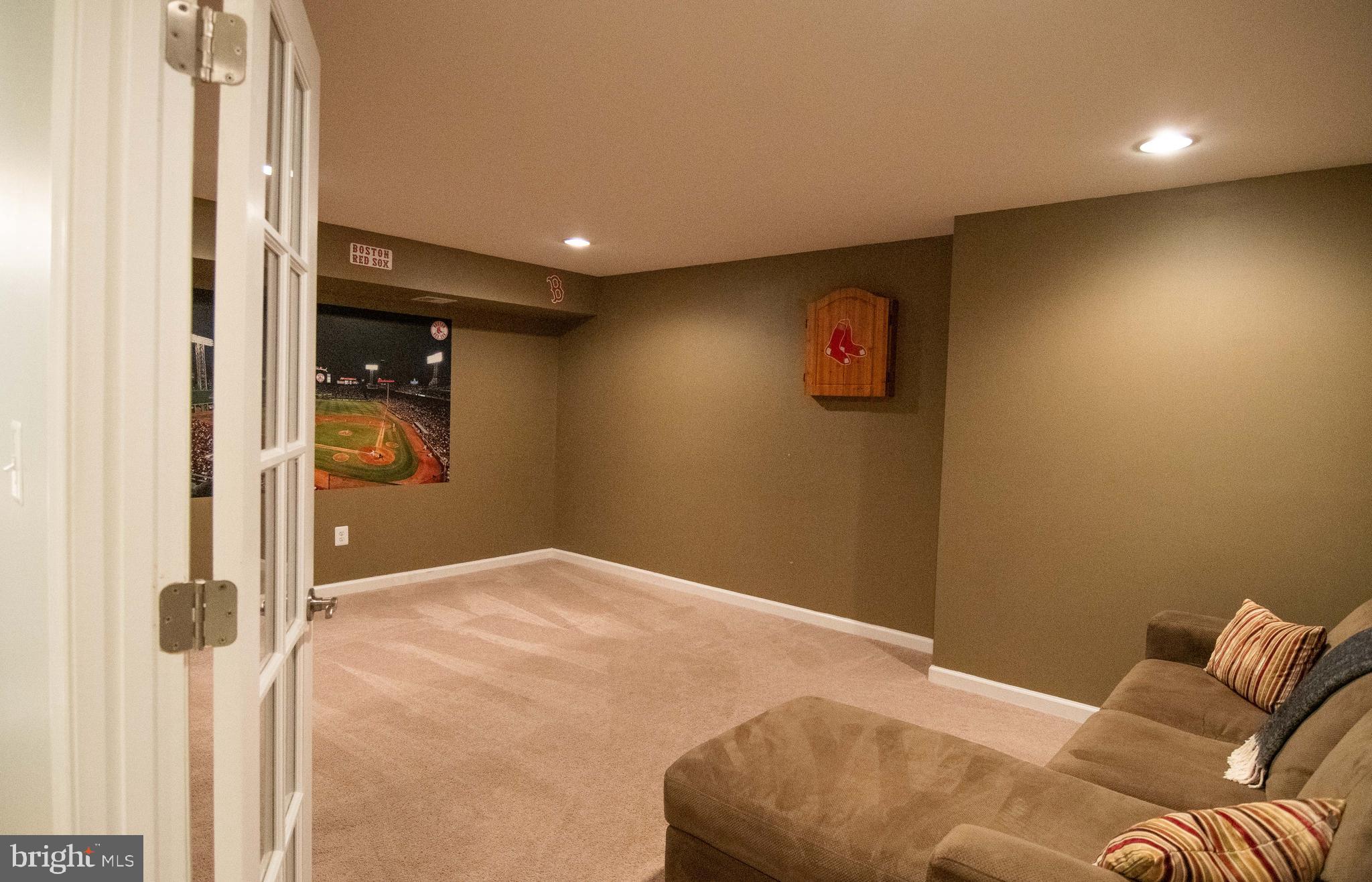 STAFFORD LAKES VILLAGE - Residential