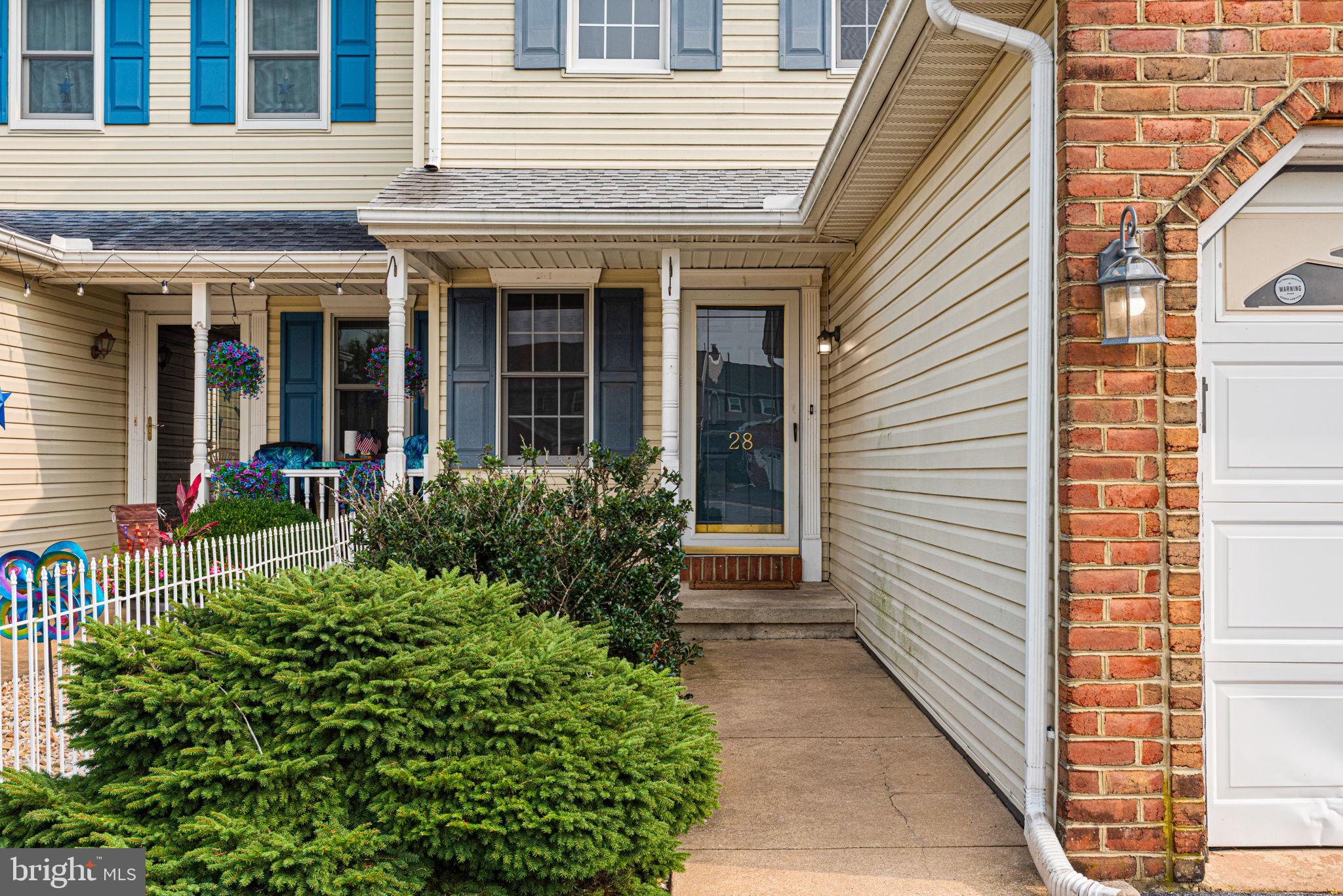 28 PENNY LANE