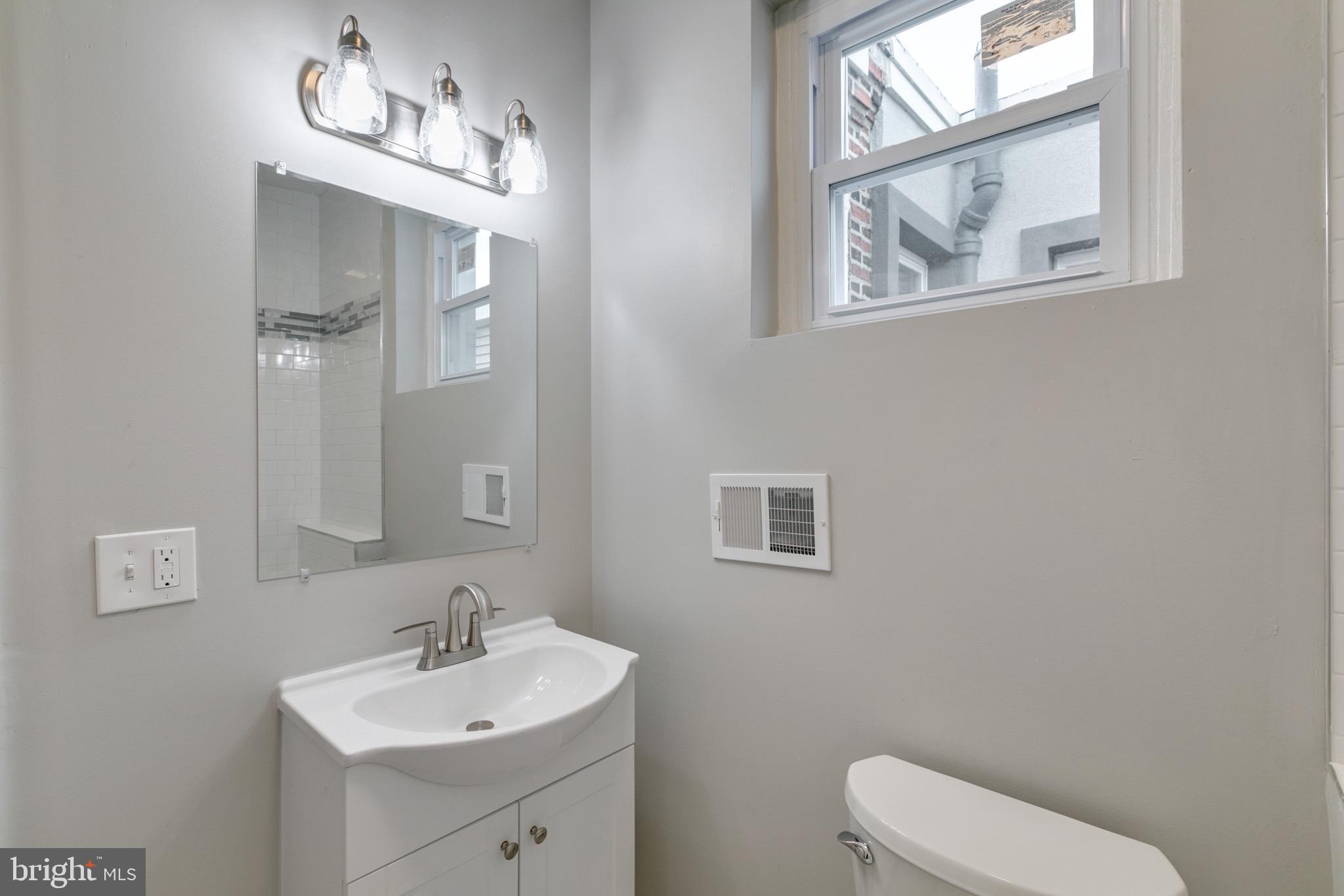 PORT RICHMOND - Residential