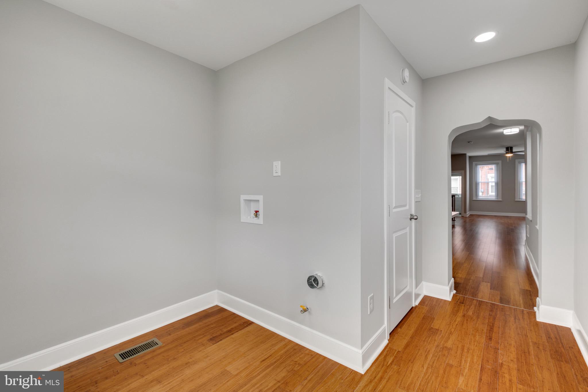 PORT RICHMOND - Residential