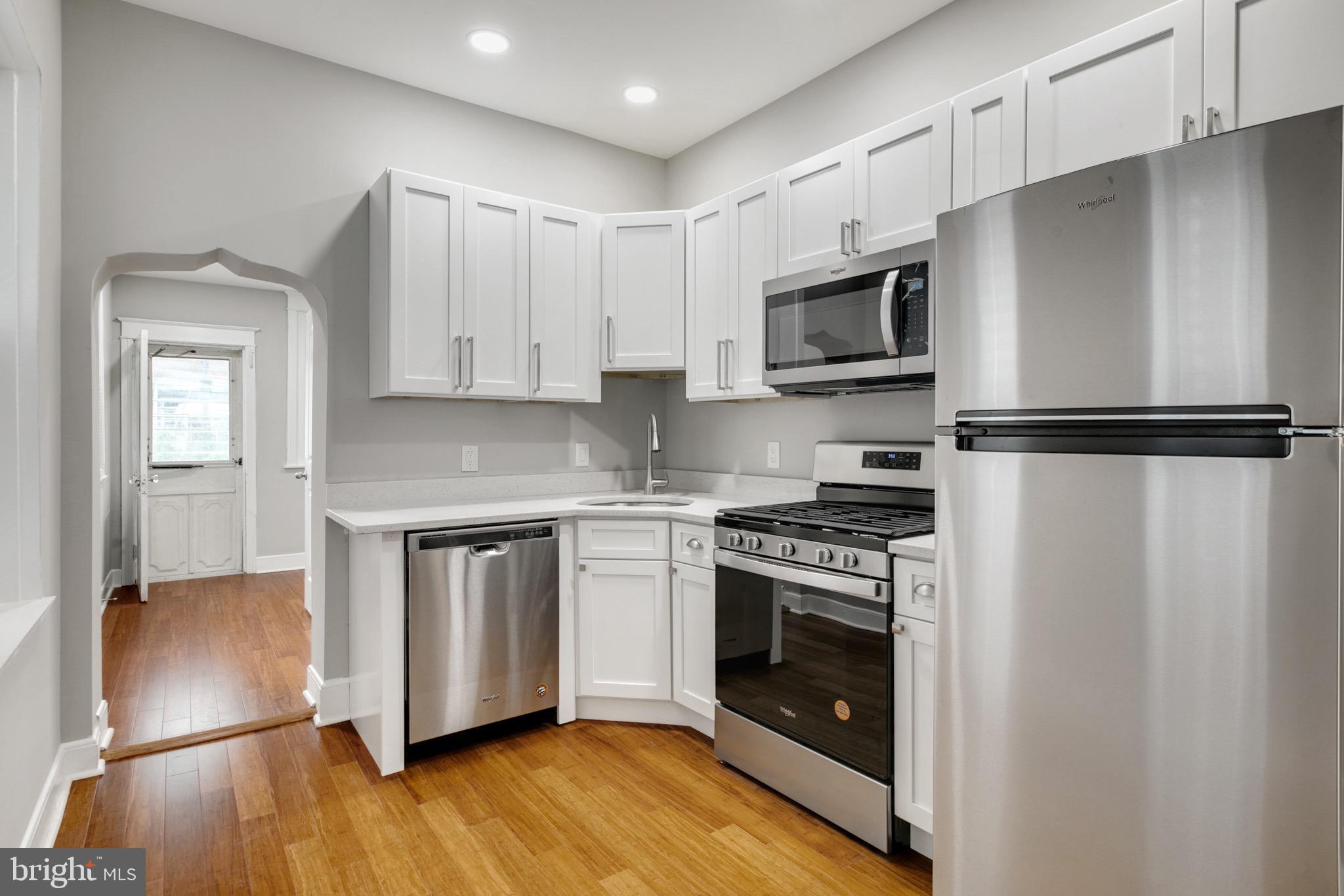 PORT RICHMOND - Residential