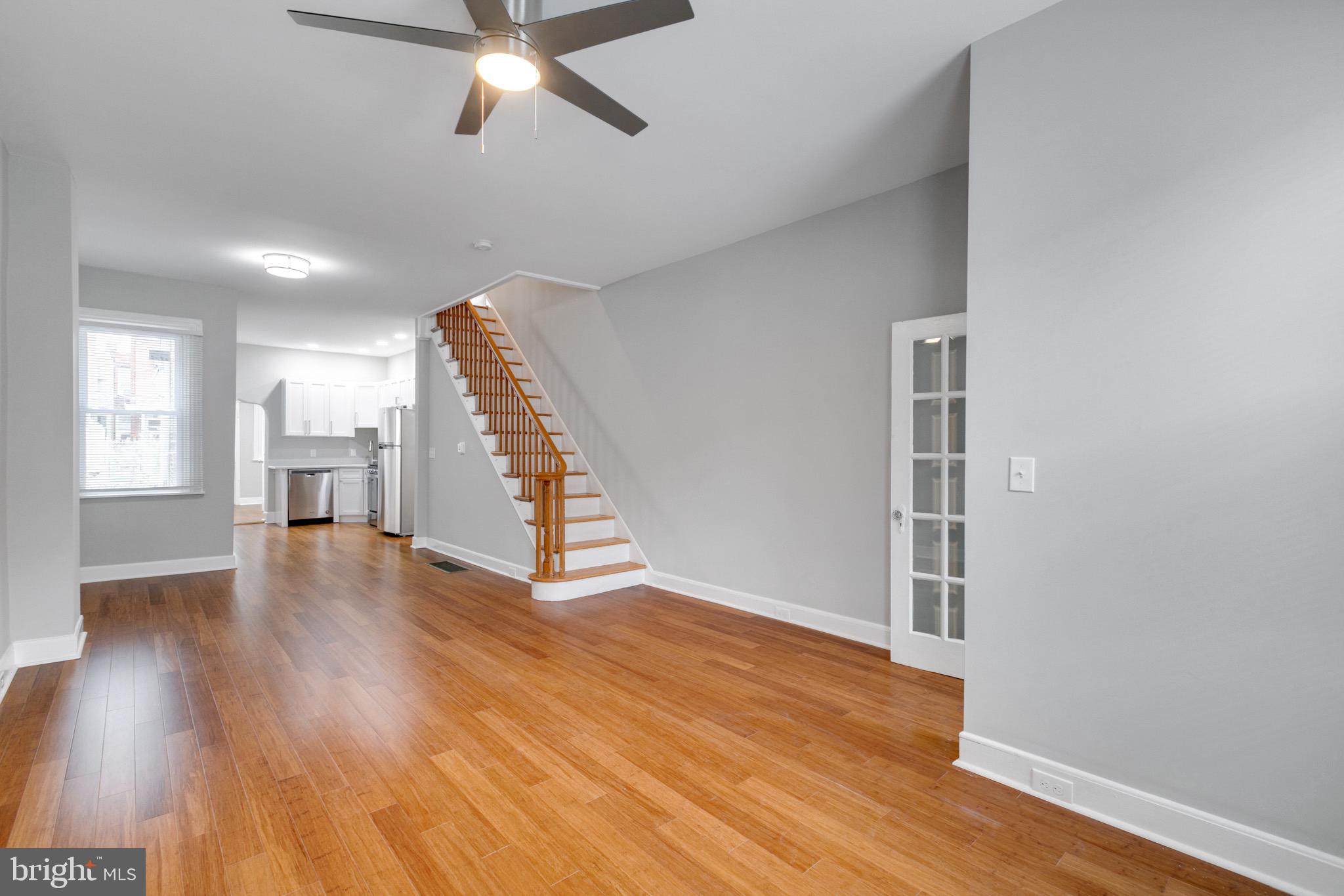 PORT RICHMOND - Residential