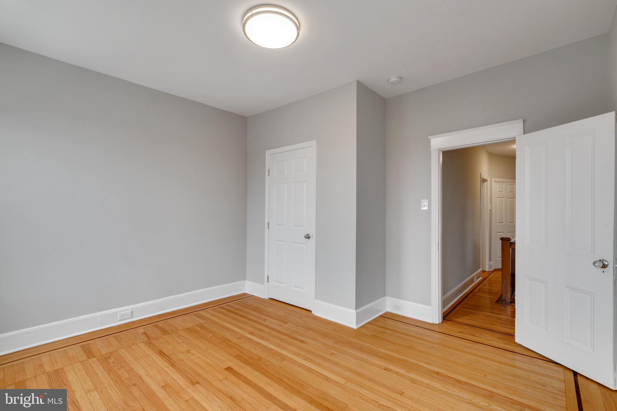 PORT RICHMOND - Residential