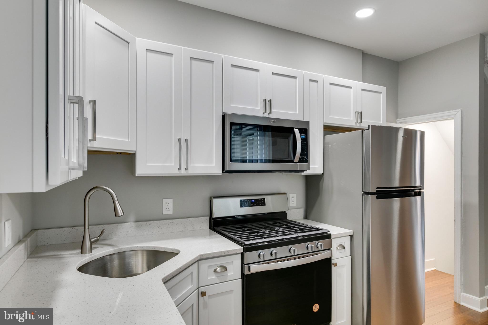 PORT RICHMOND - Residential