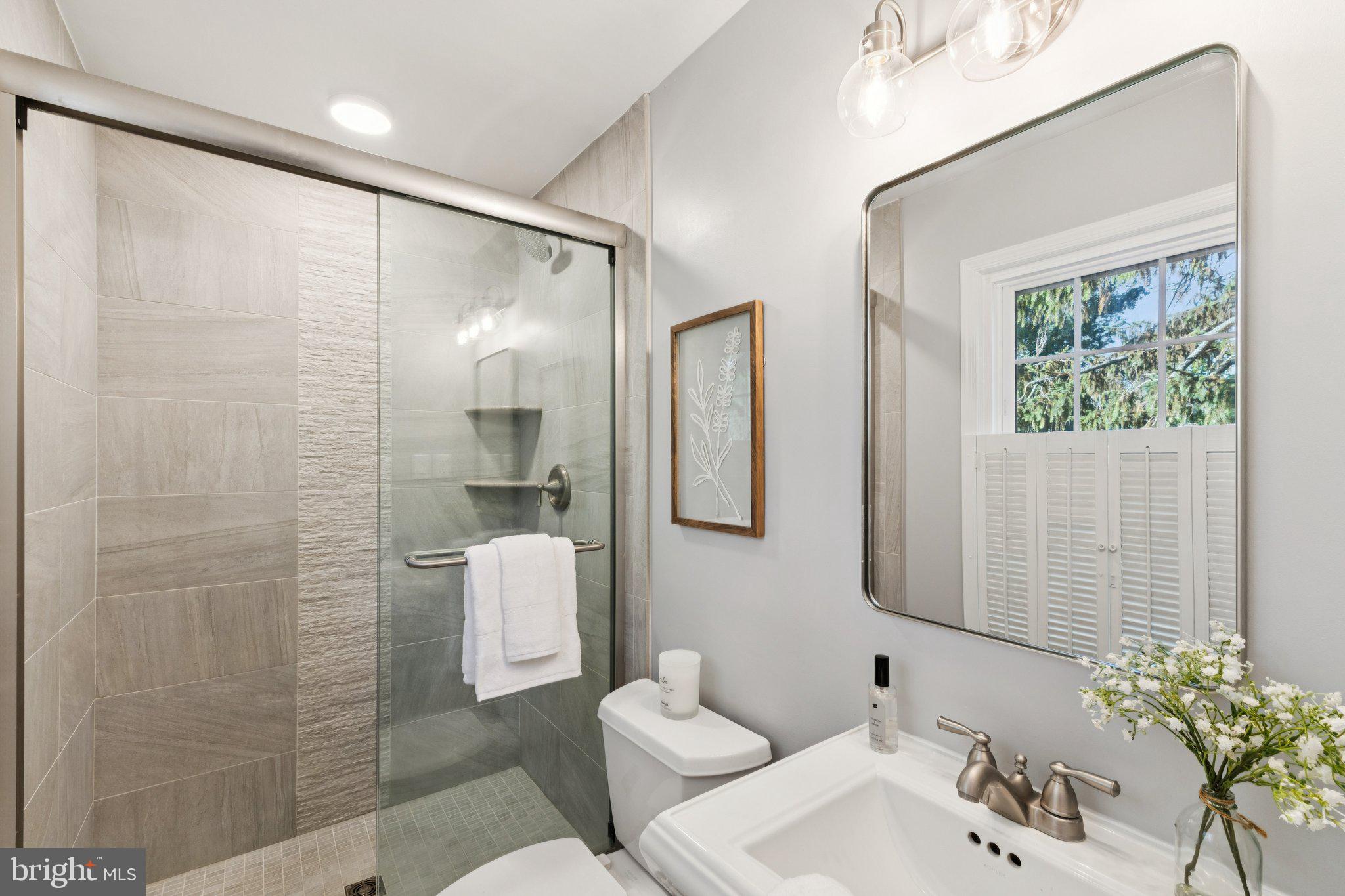 BERKSHIRE OAKWOOD - Residential