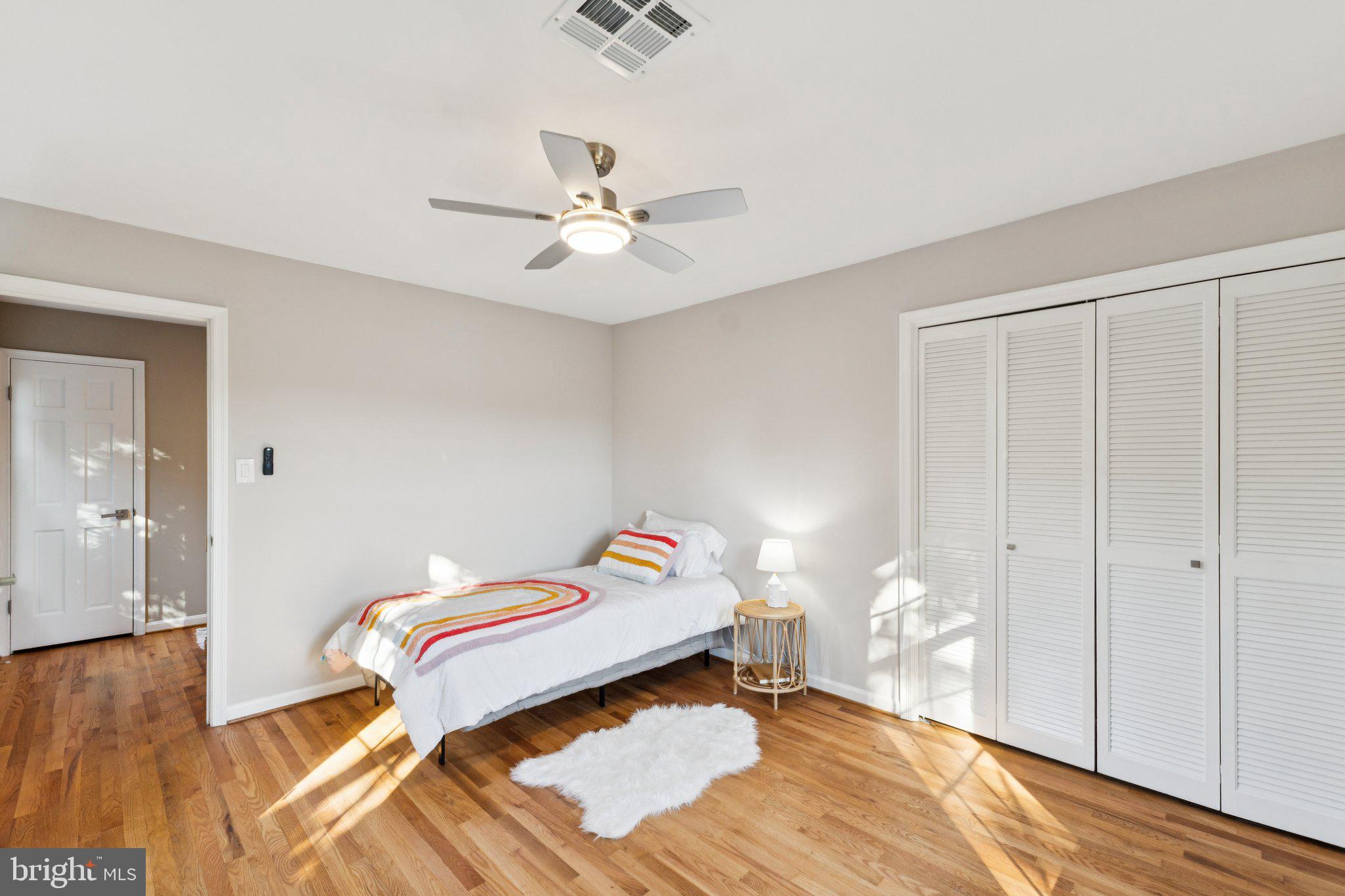 BERKSHIRE OAKWOOD - Residential