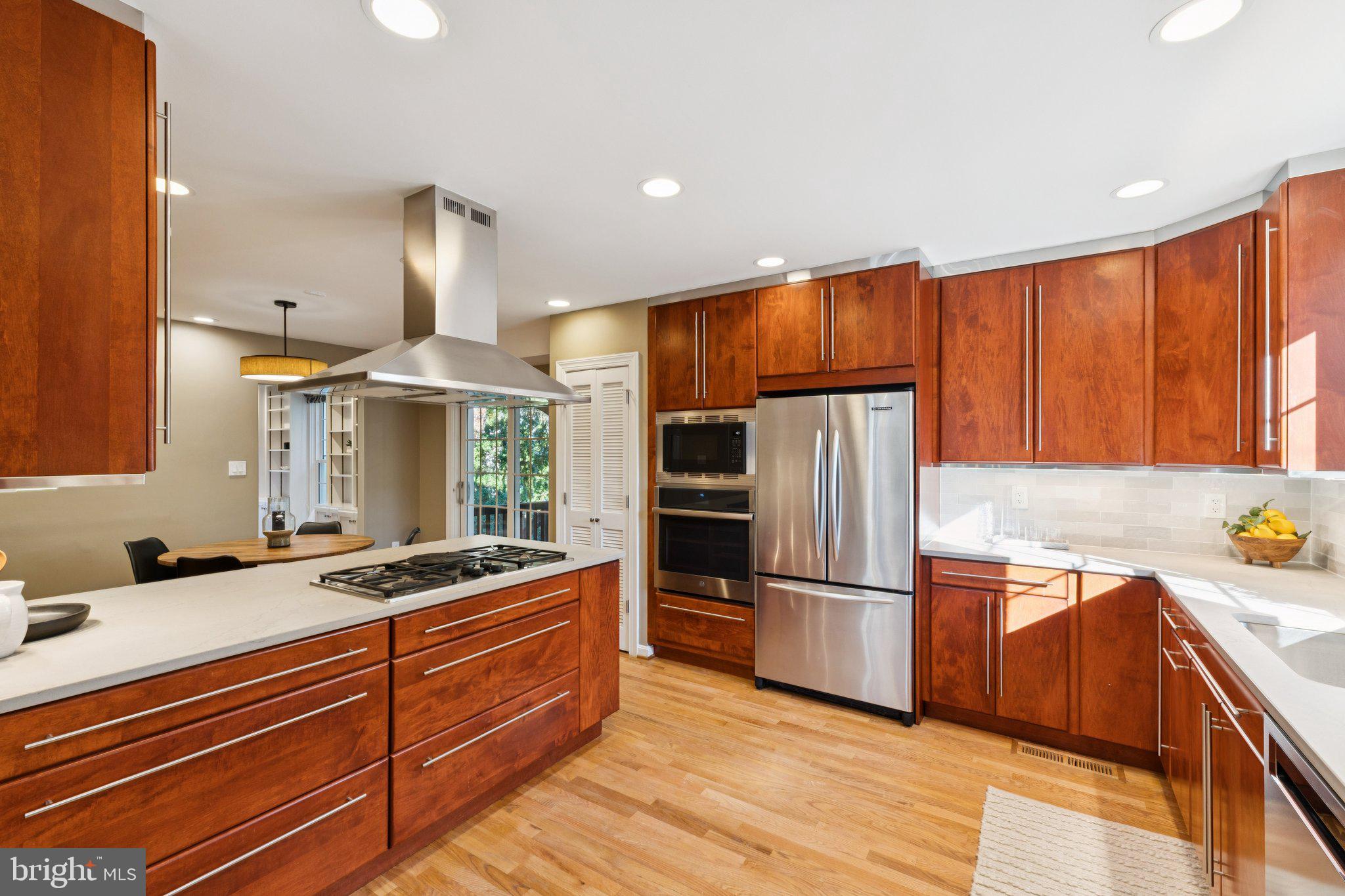 BERKSHIRE OAKWOOD - Residential