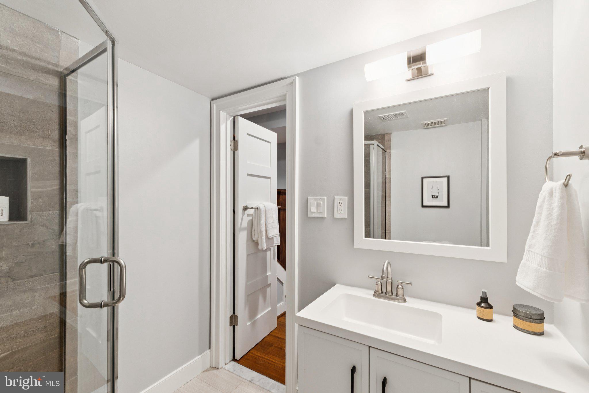 BERKSHIRE OAKWOOD - Residential