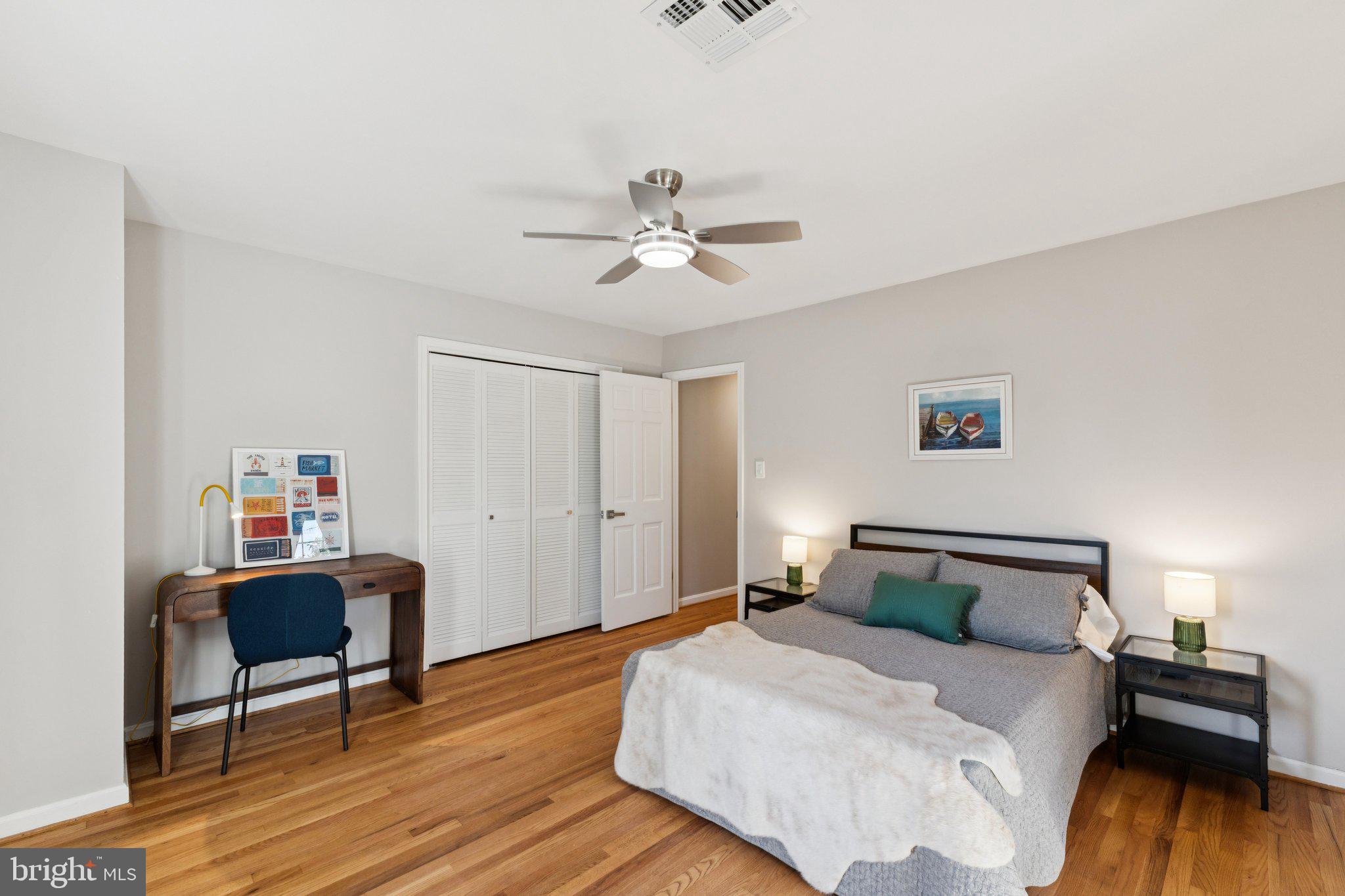 BERKSHIRE OAKWOOD - Residential