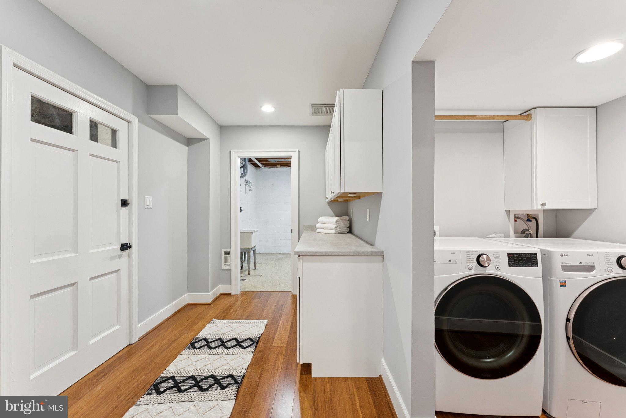 BERKSHIRE OAKWOOD - Residential