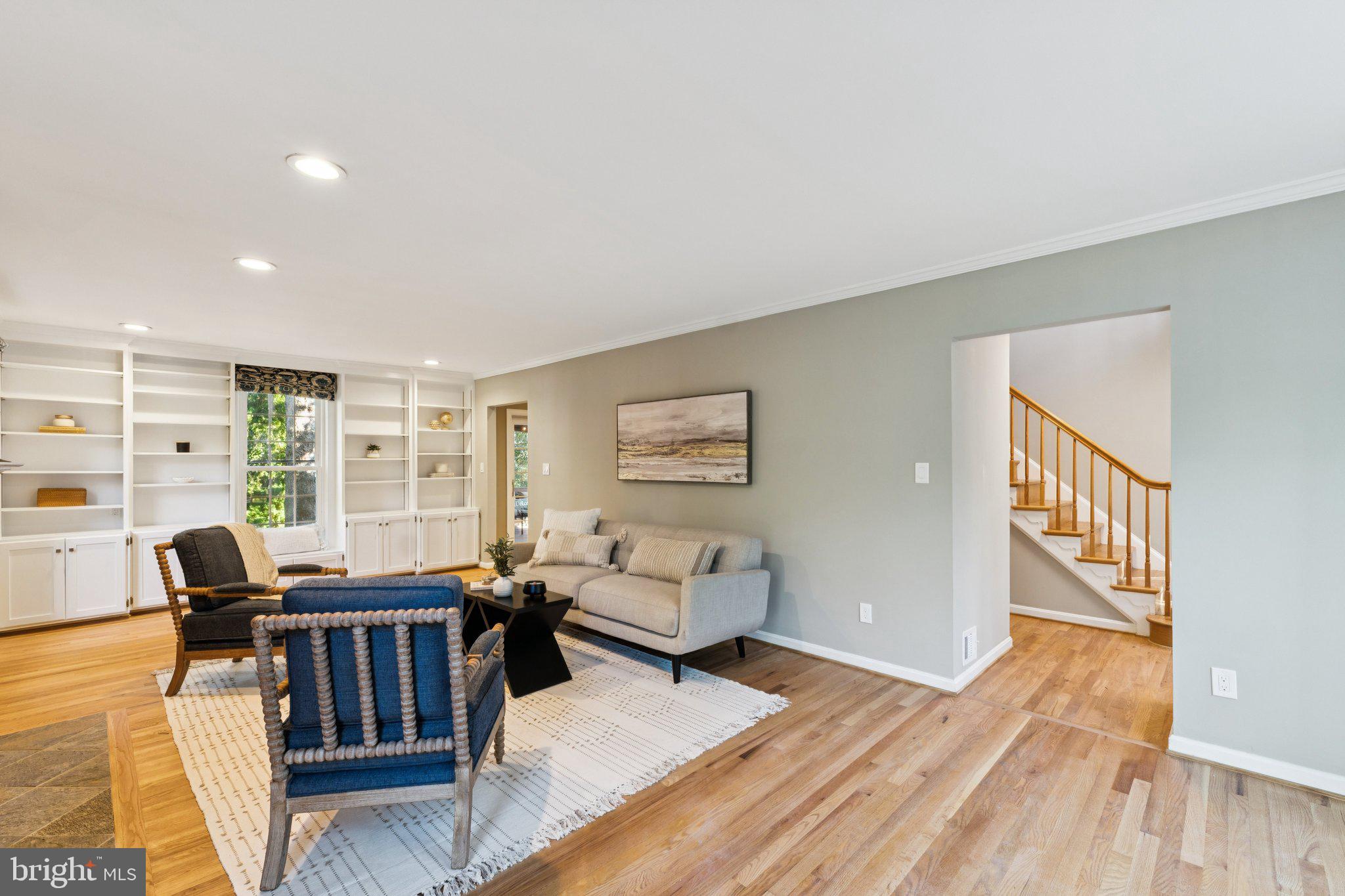 BERKSHIRE OAKWOOD - Residential