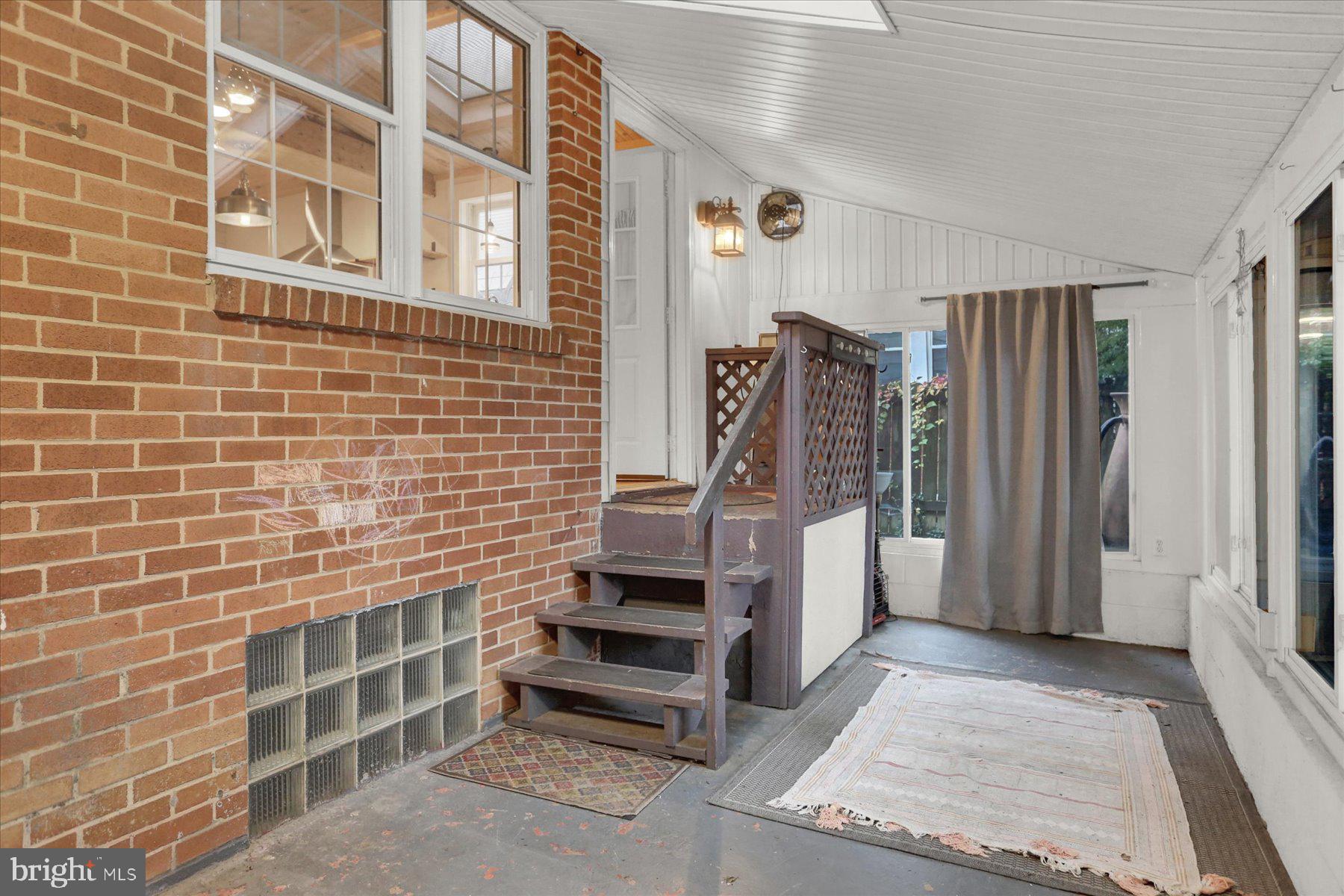 NEW CUMBERLAND BOROUGH - Residential