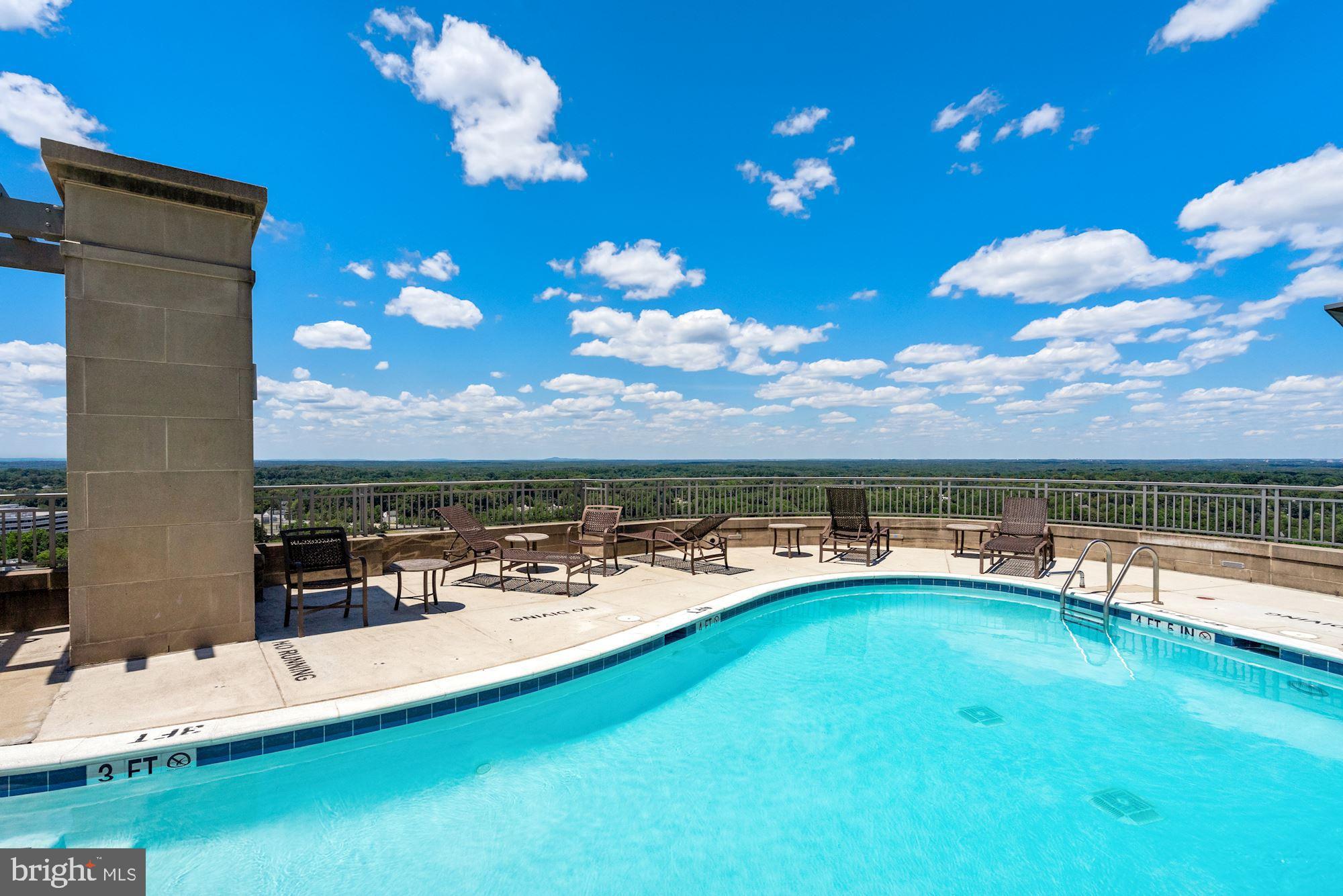 8220 CRESTWOOD HEIGHTS 1517