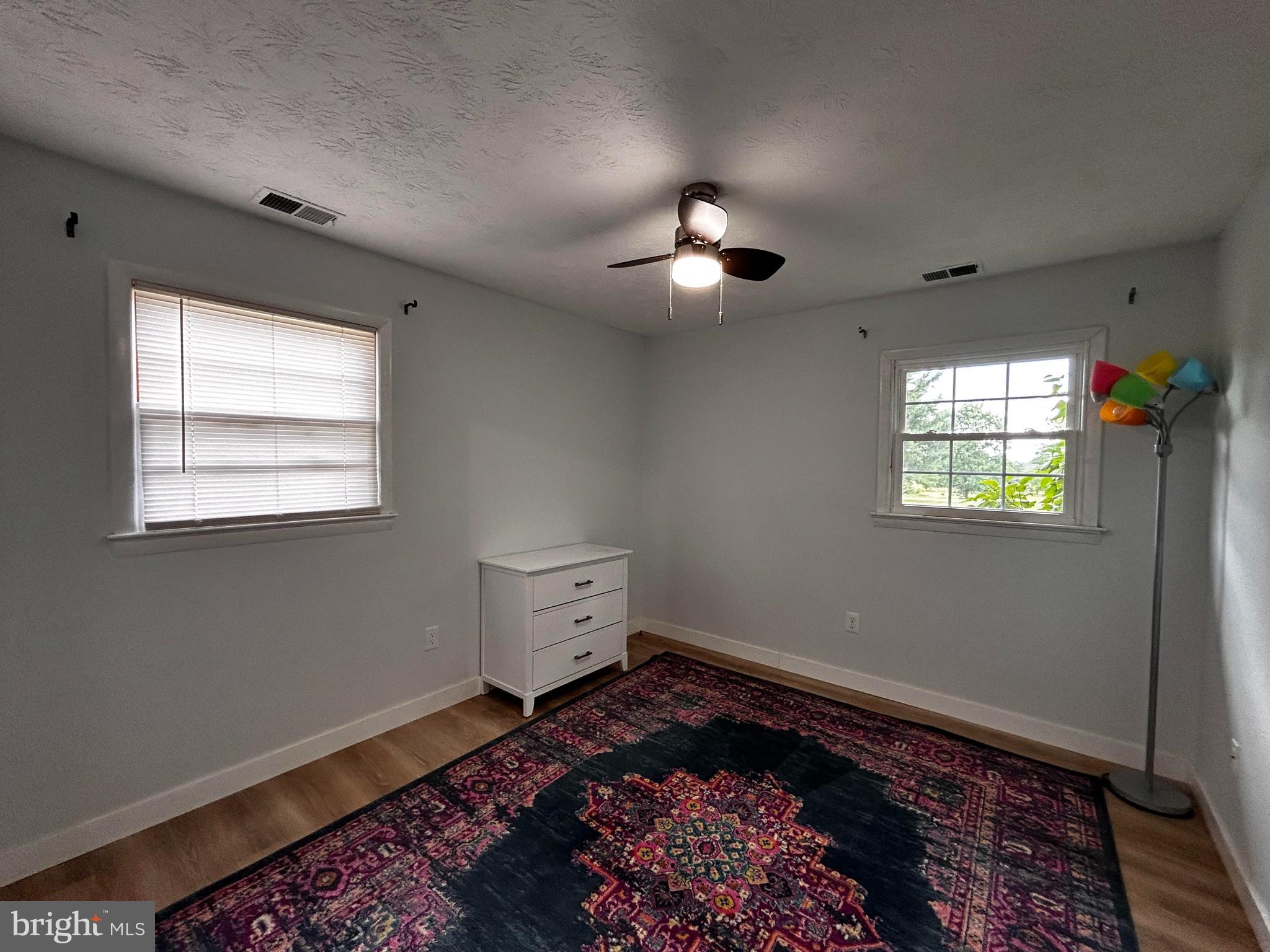 LONE OAK - Residential Lease