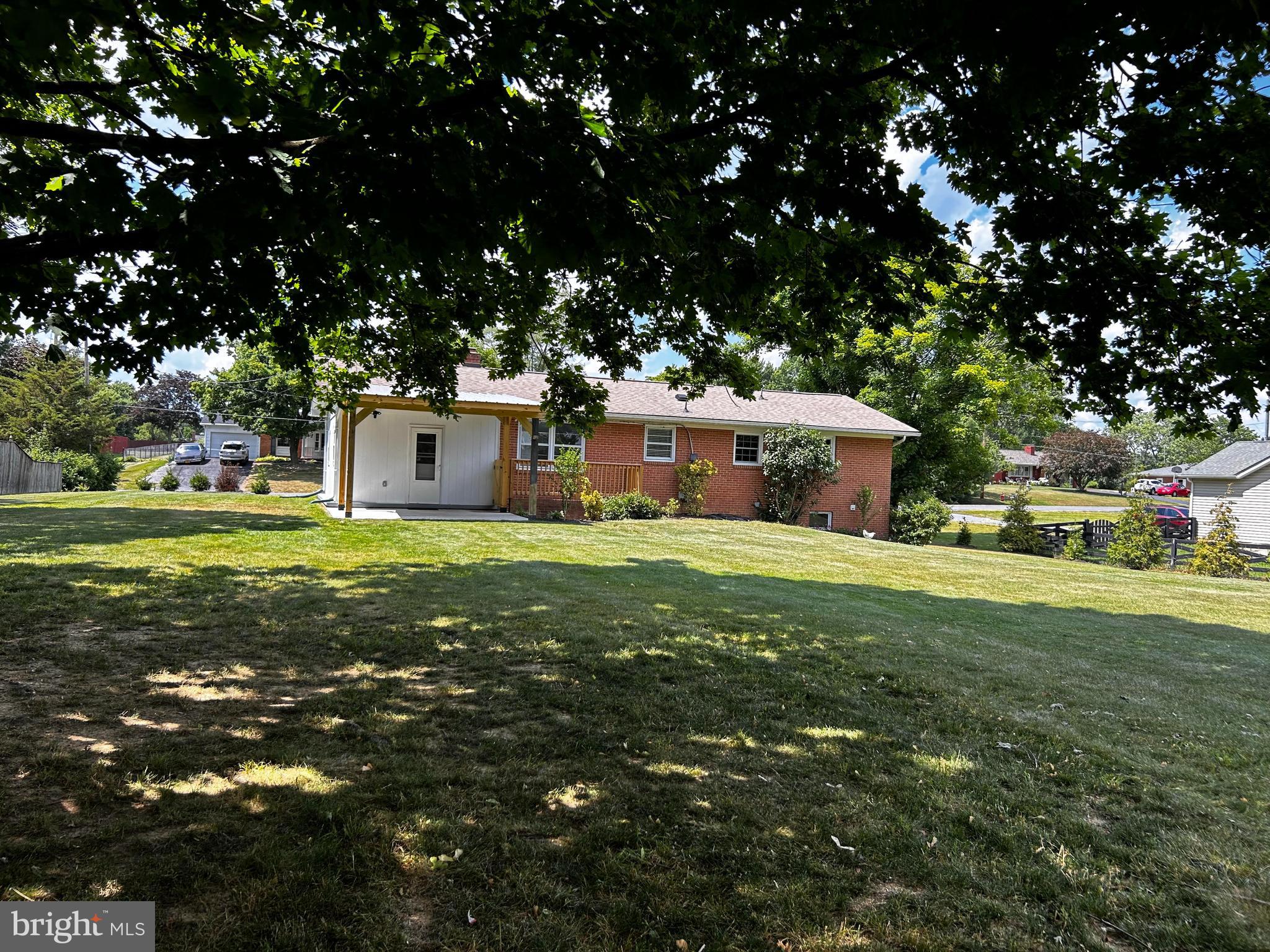 LONE OAK - Residential Lease