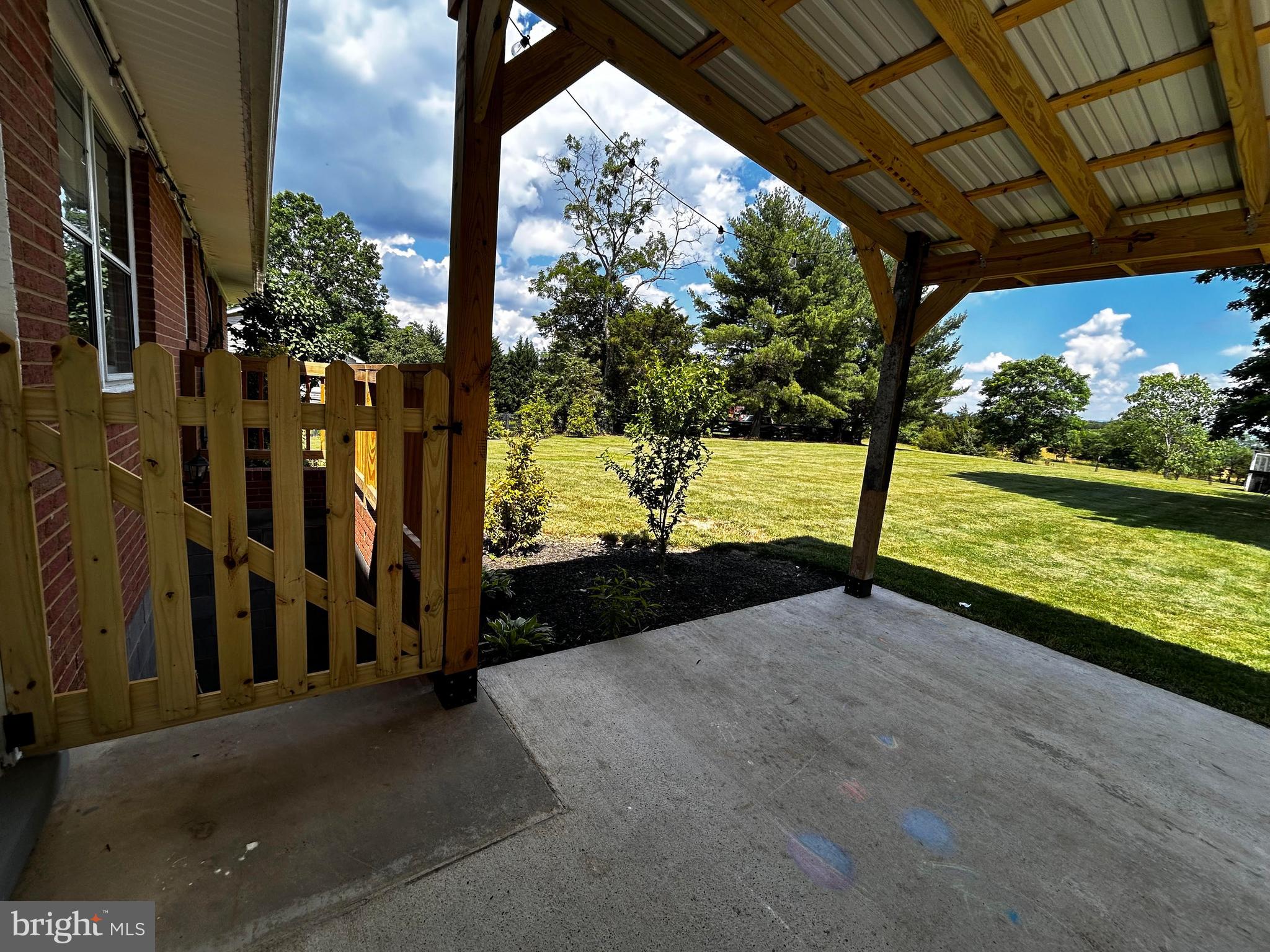 LONE OAK - Residential Lease