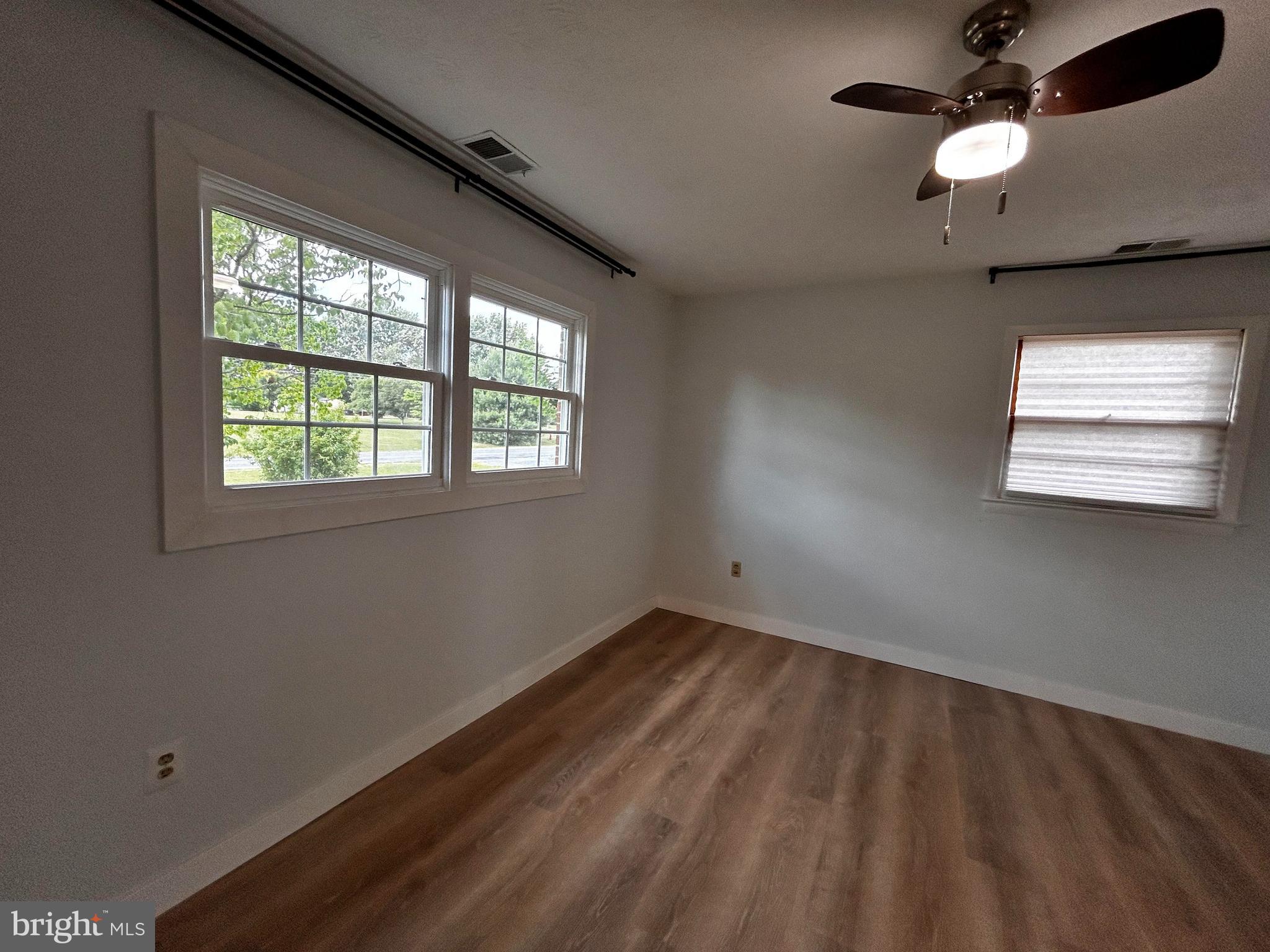 LONE OAK - Residential Lease