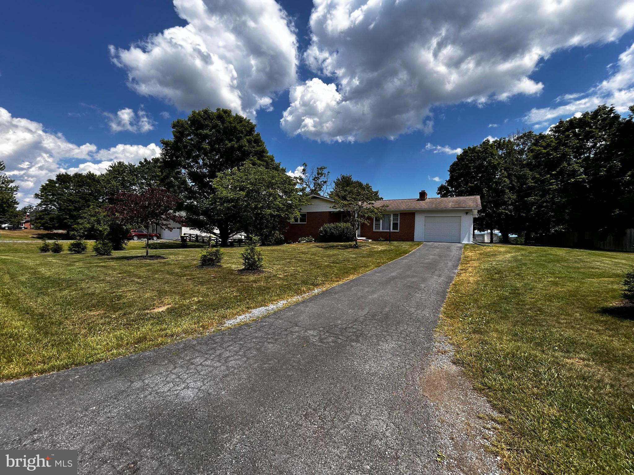 LONE OAK - Residential Lease