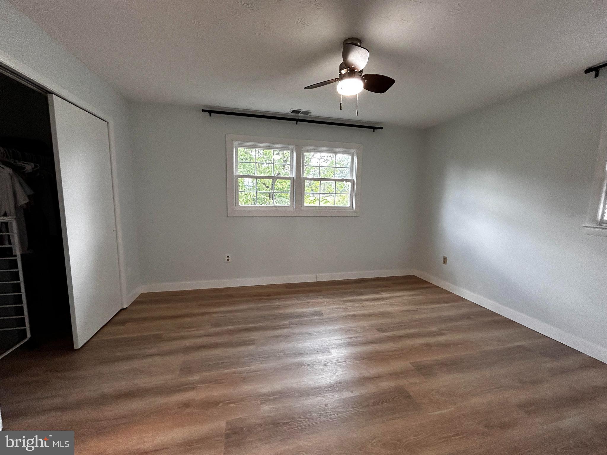 LONE OAK - Residential Lease