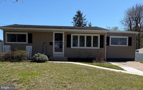 14 KENT AVENUE MAPLE SHADE NJ 08052