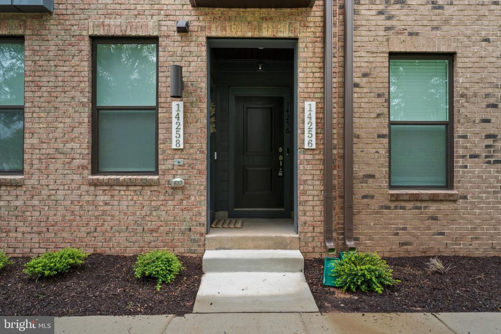 Photo of 14256 Newbrook Drive #30, CHANTILLY, VA 20151 (MLS # VAFX2273184)