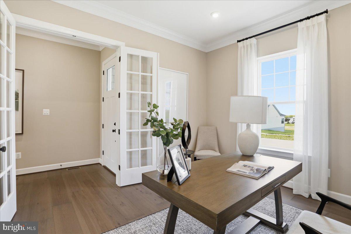 ELMWOOD FARM - Residential