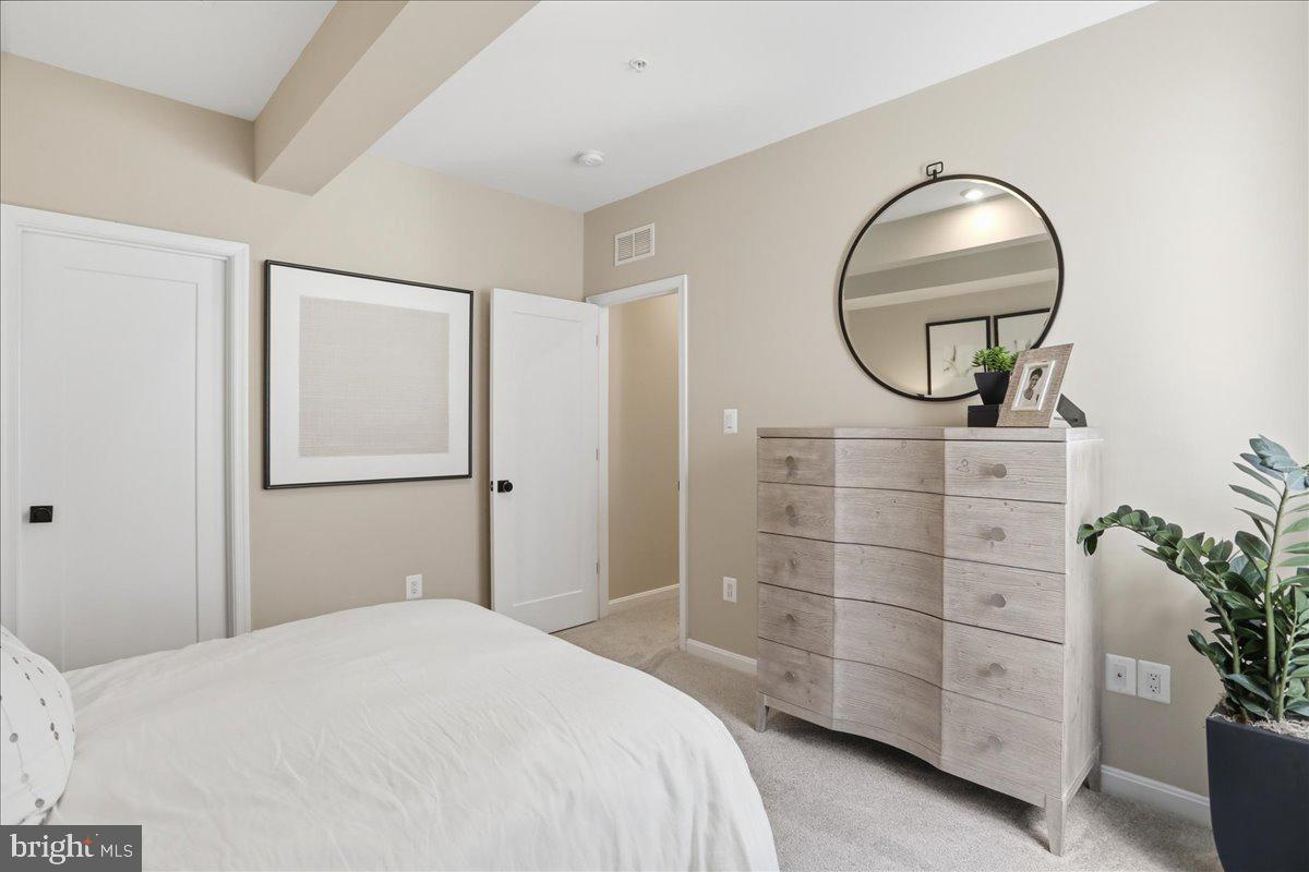 ELMWOOD FARM - Residential