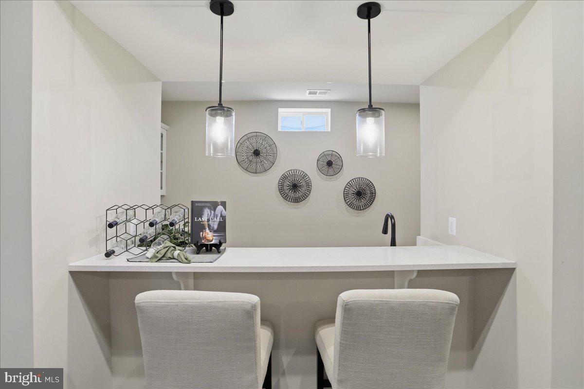 ELMWOOD FARM - Residential