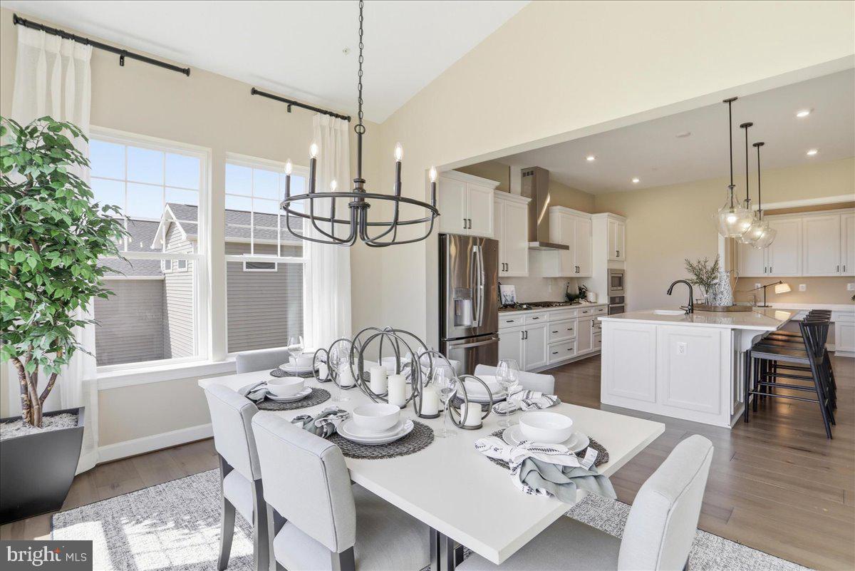 ELMWOOD FARM - Residential