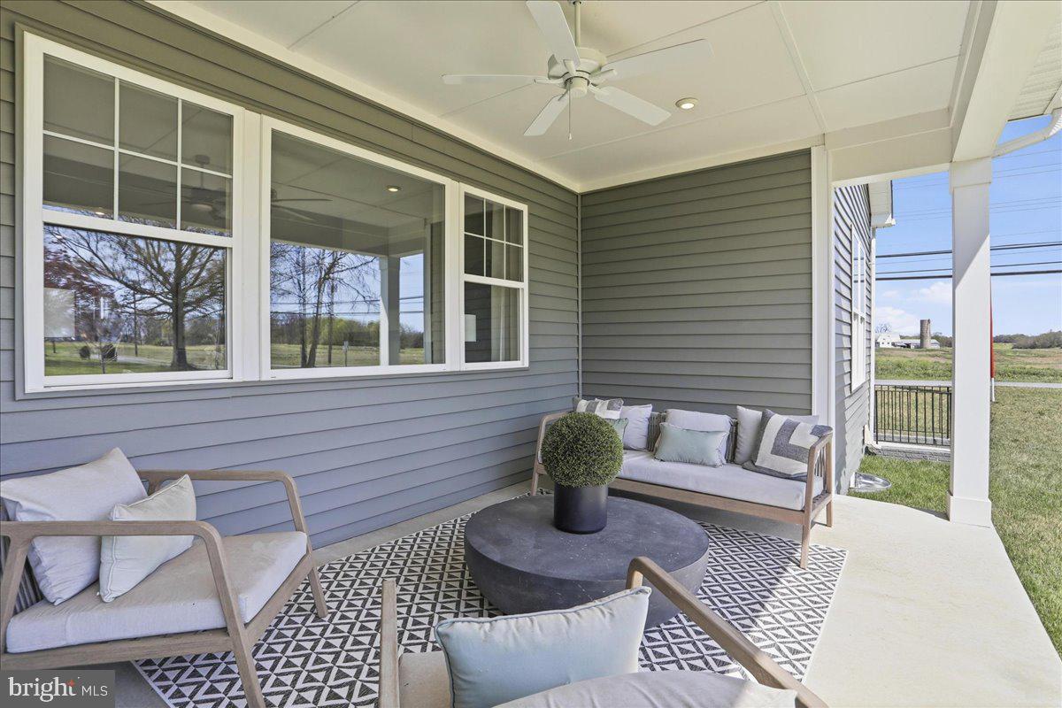 ELMWOOD FARM - Residential