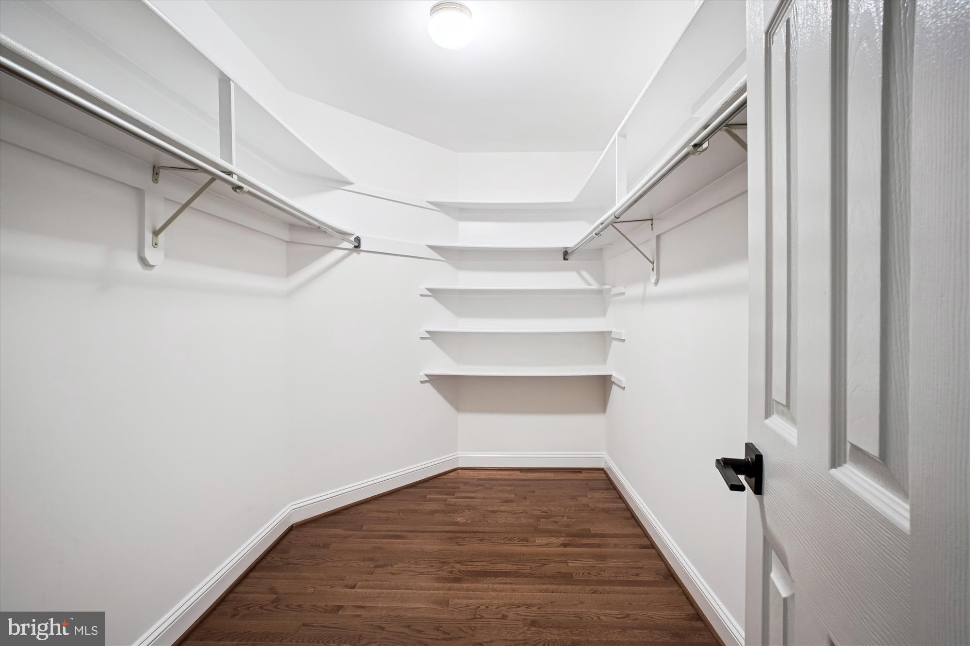 BELLEVUE FOREST - Residential