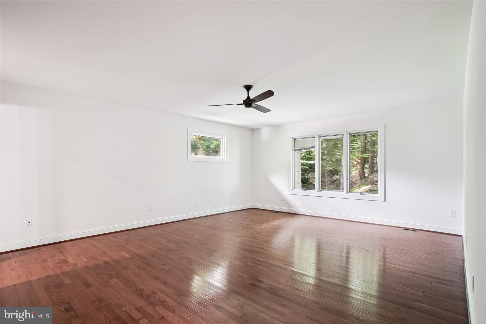 BELLEVUE FOREST - Residential