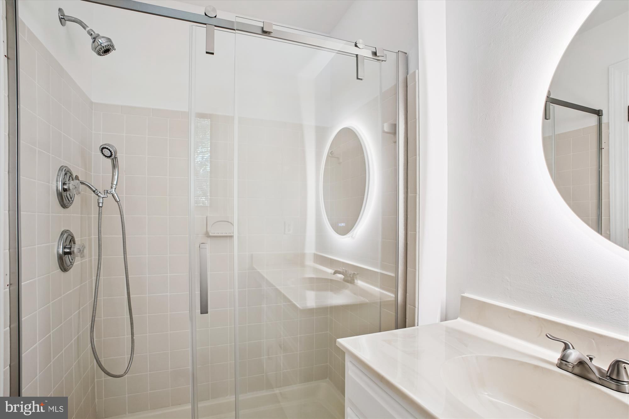 BELLEVUE FOREST - Residential